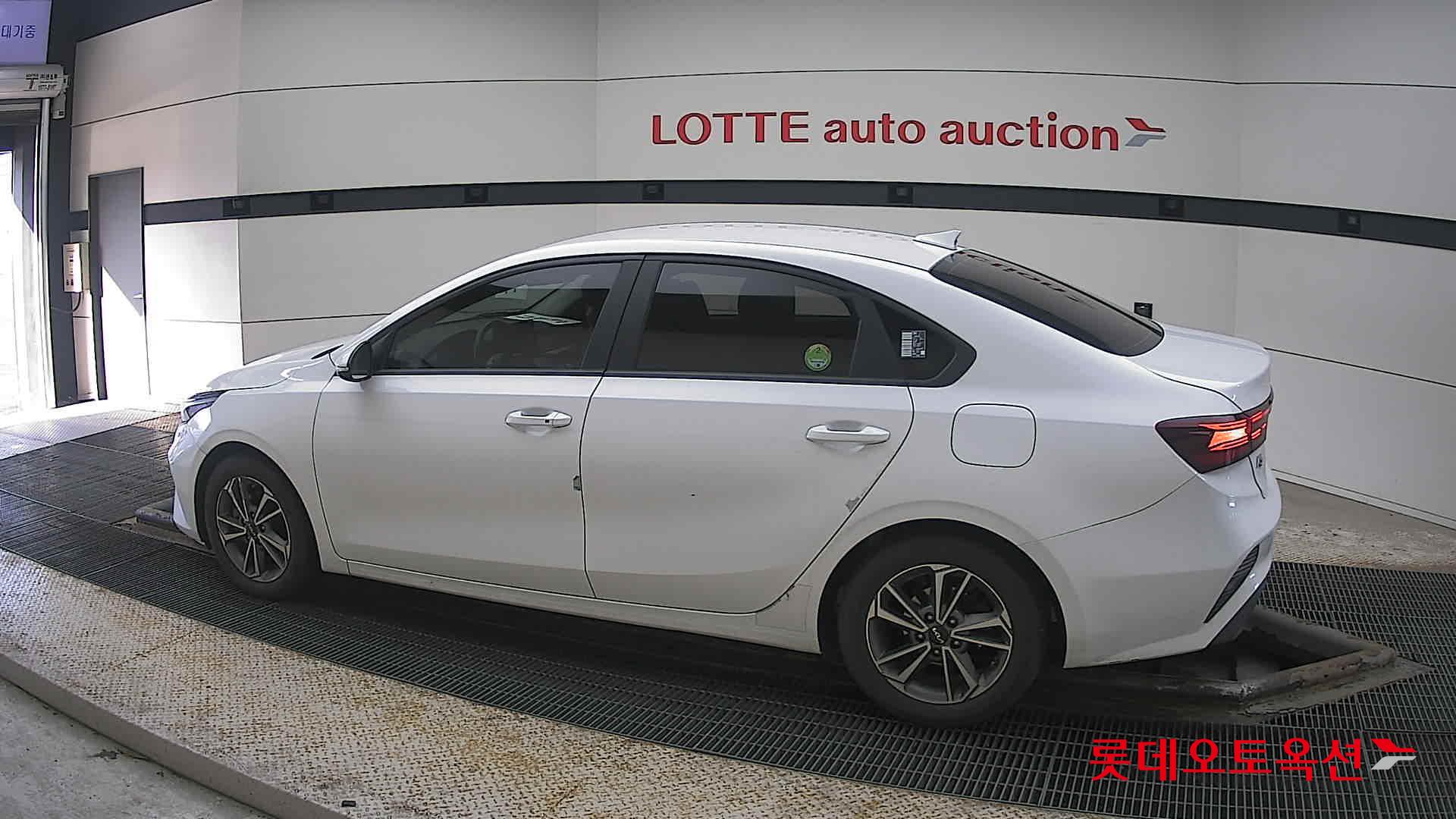 Kia K3 id 3816430 из Кореи 11