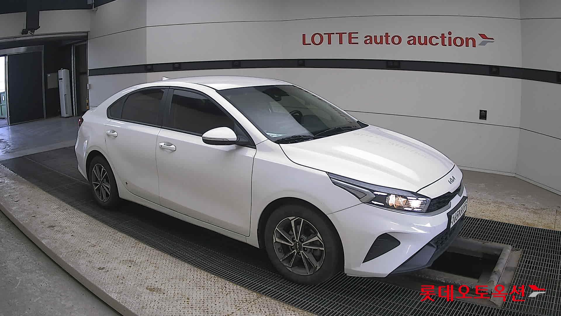 Kia K3 id 3816430 из Кореи 16