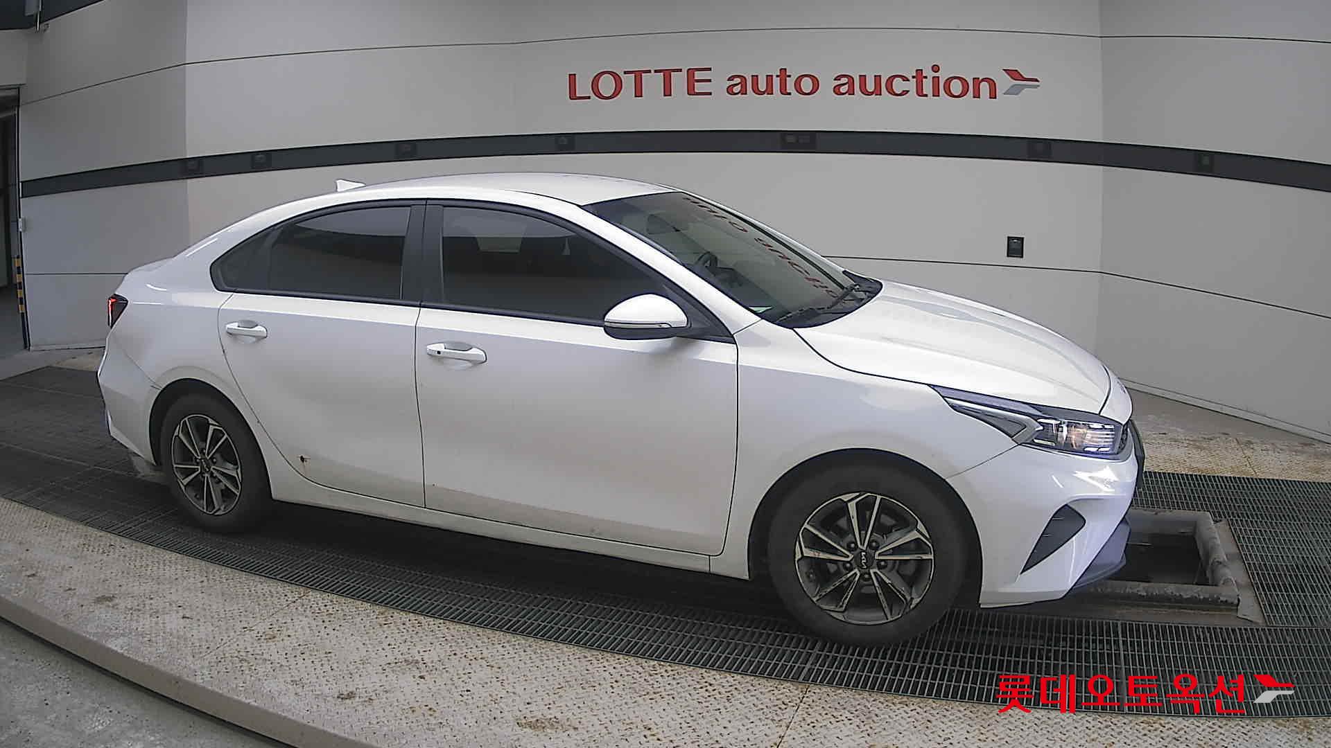 Kia K3 id 3816430 из Кореи 17