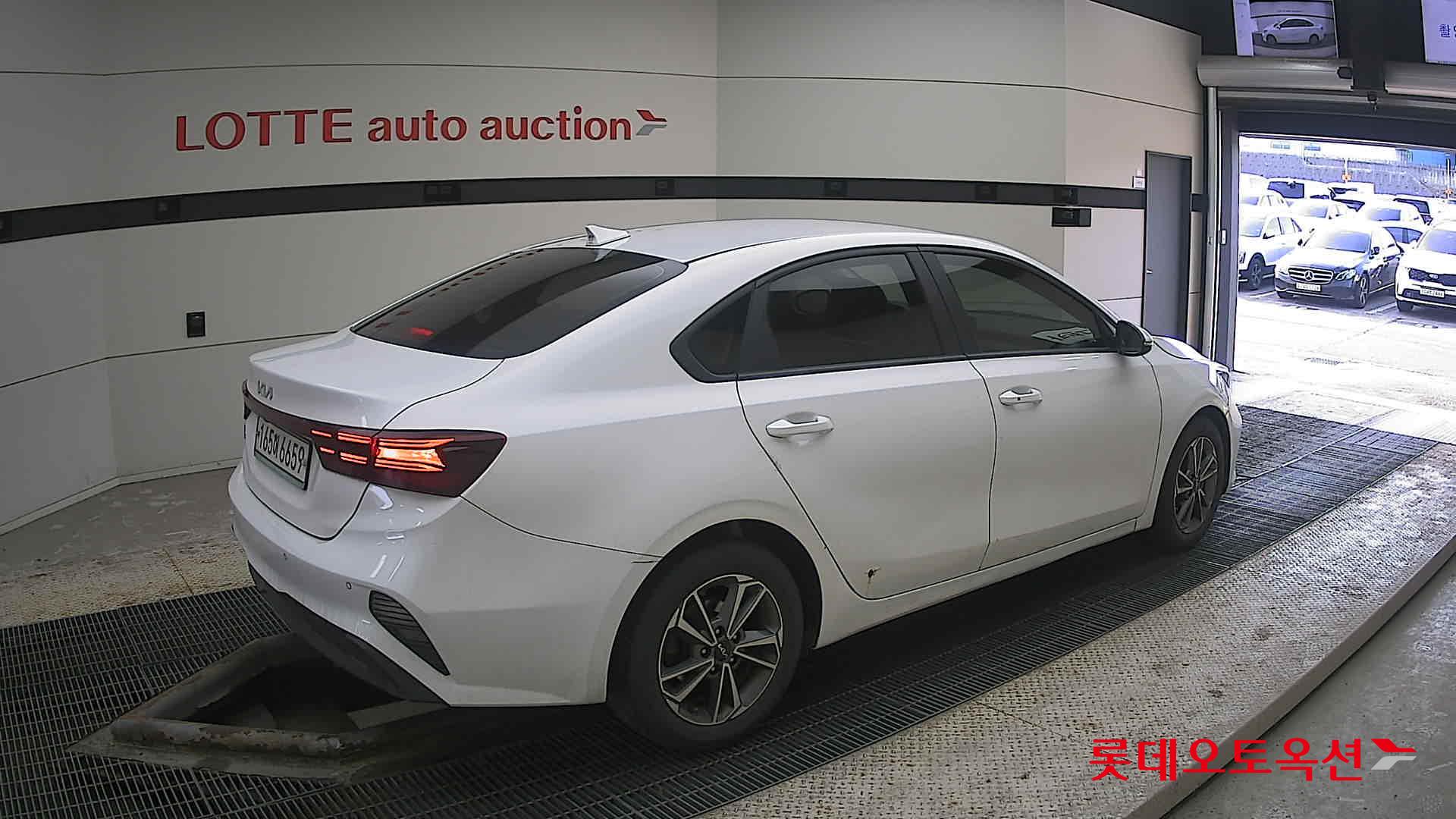 Kia K3 id 3816430 из Кореи 19