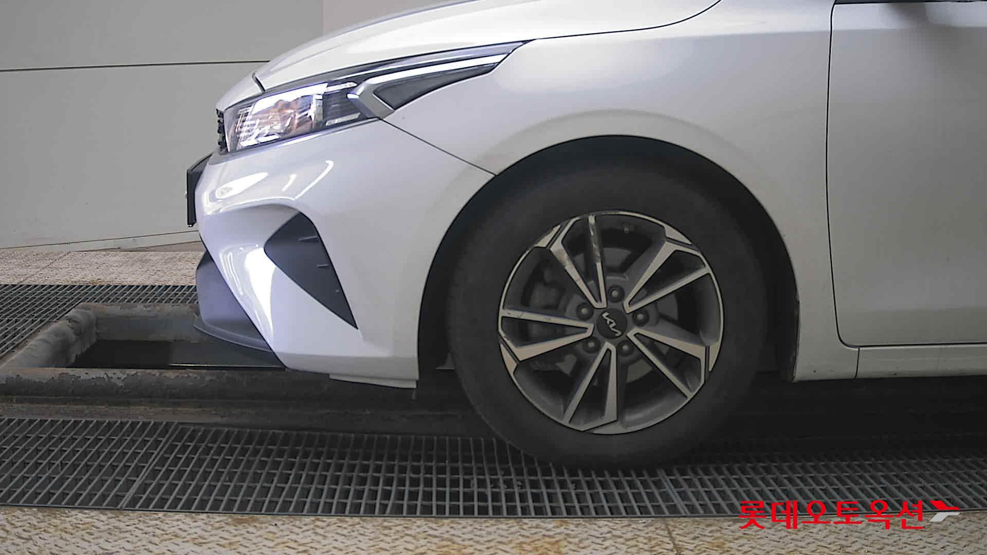 Kia K3 id 3816430 из Кореи 21