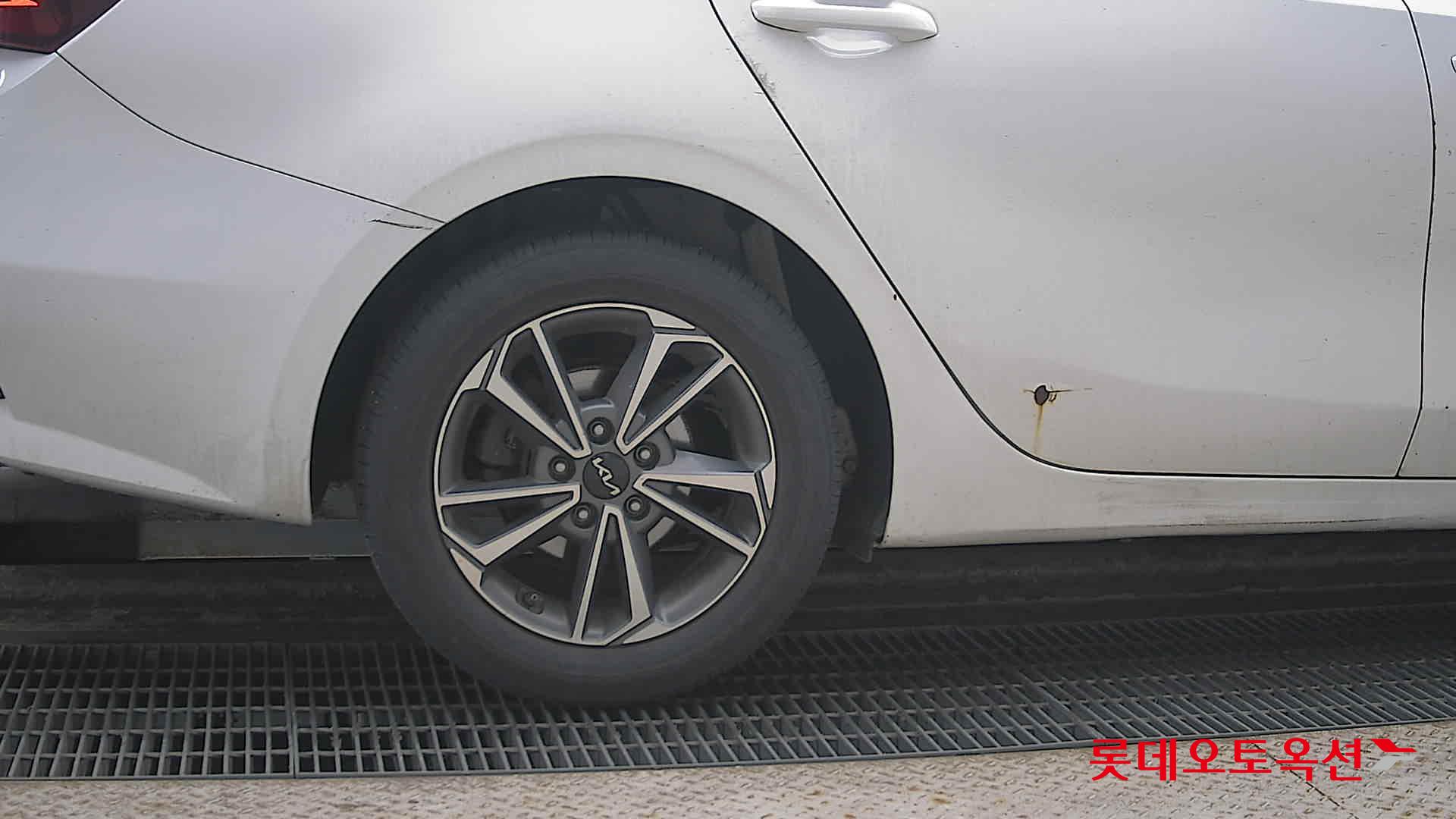 Kia K3 id 3816430 из Кореи 24