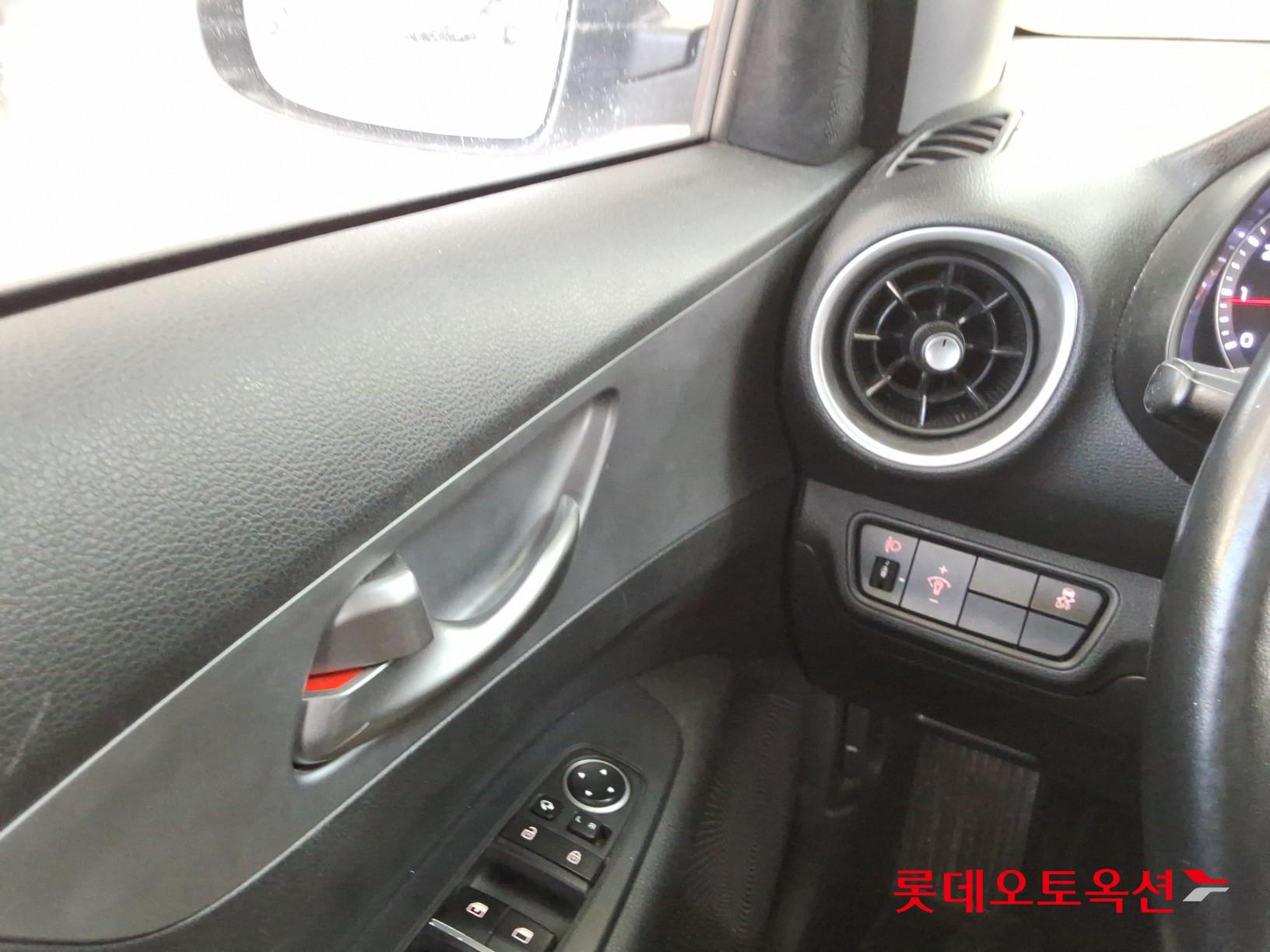 Kia K3 id 3816430 из Кореи 28