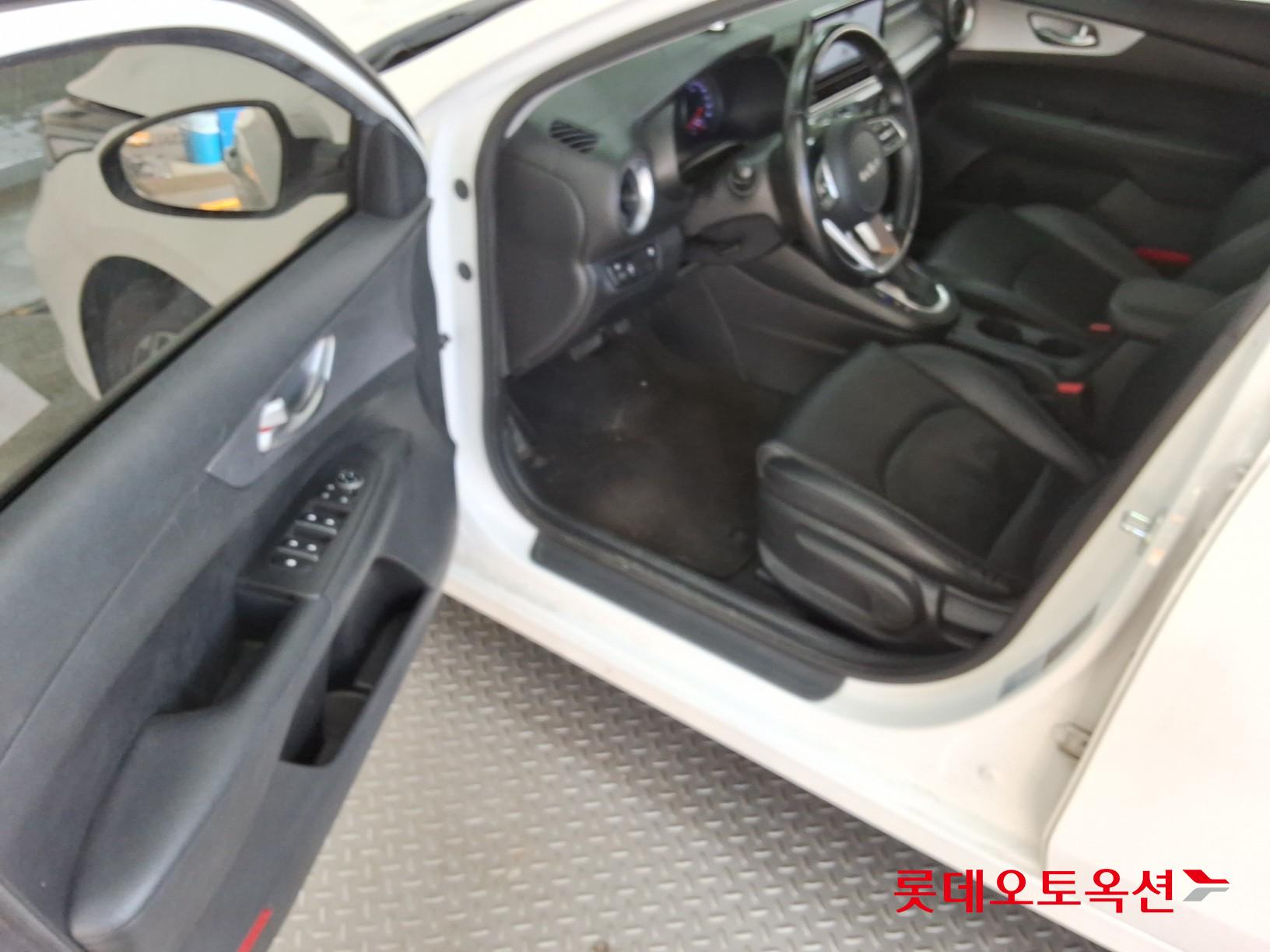 Kia K3 id 3816430 из Кореи 35