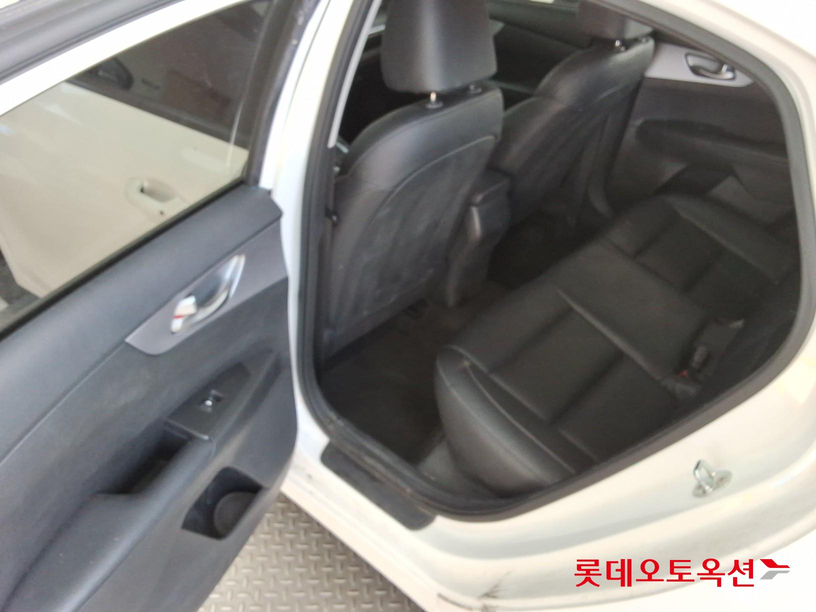 Kia K3 id 3816430 из Кореи 36