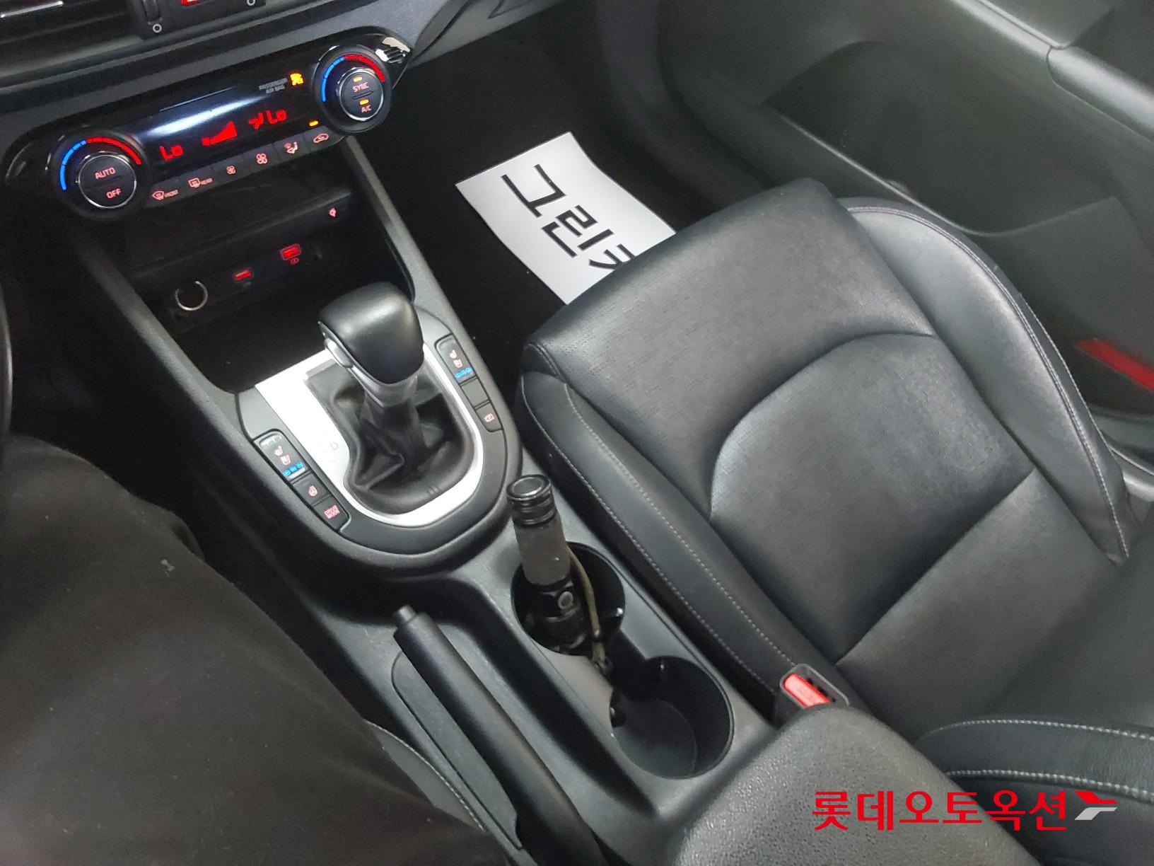 Kia K3 id 3816419 из Кореи 33