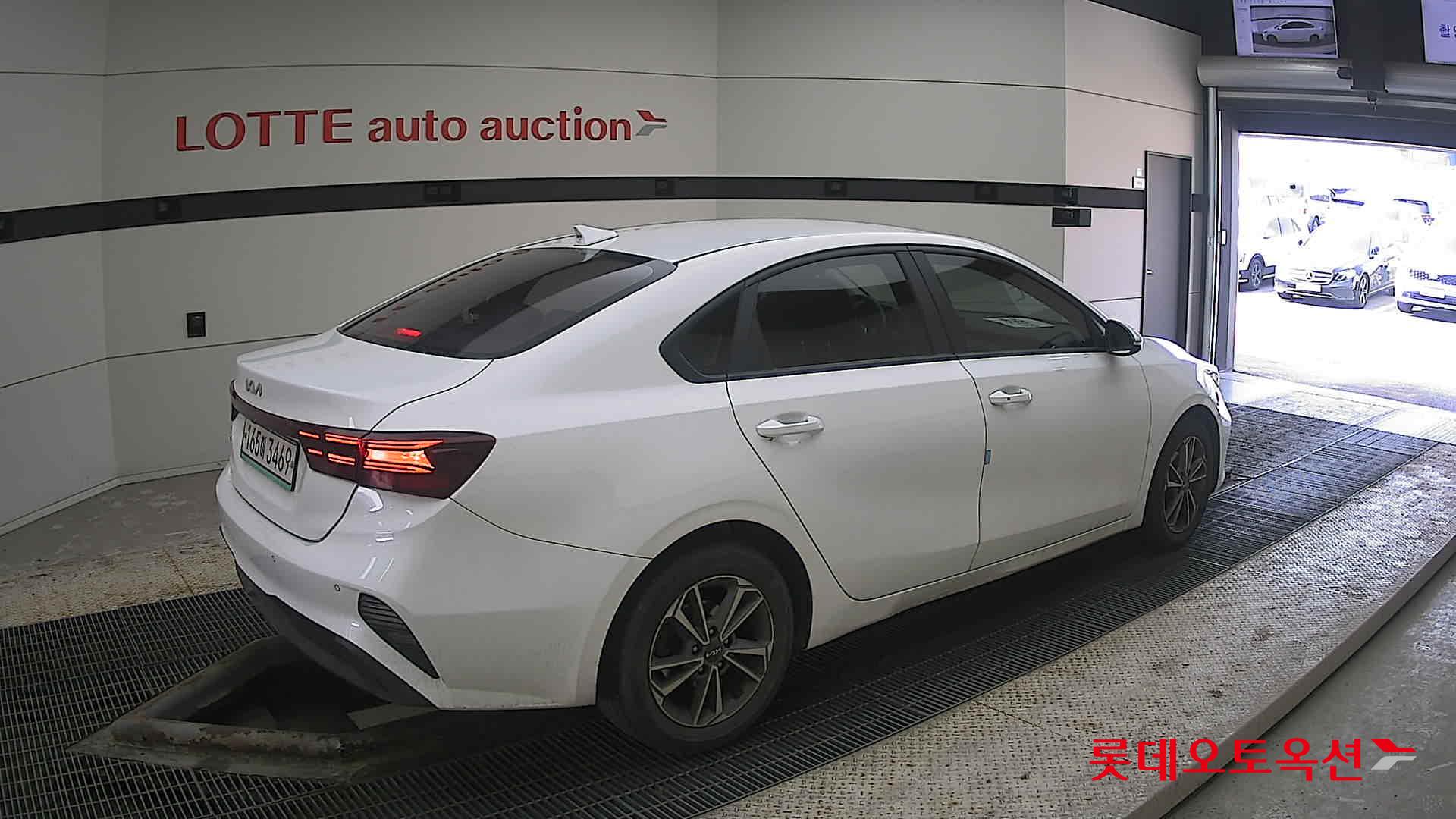 Kia K3 id 3822927 из Кореи 19