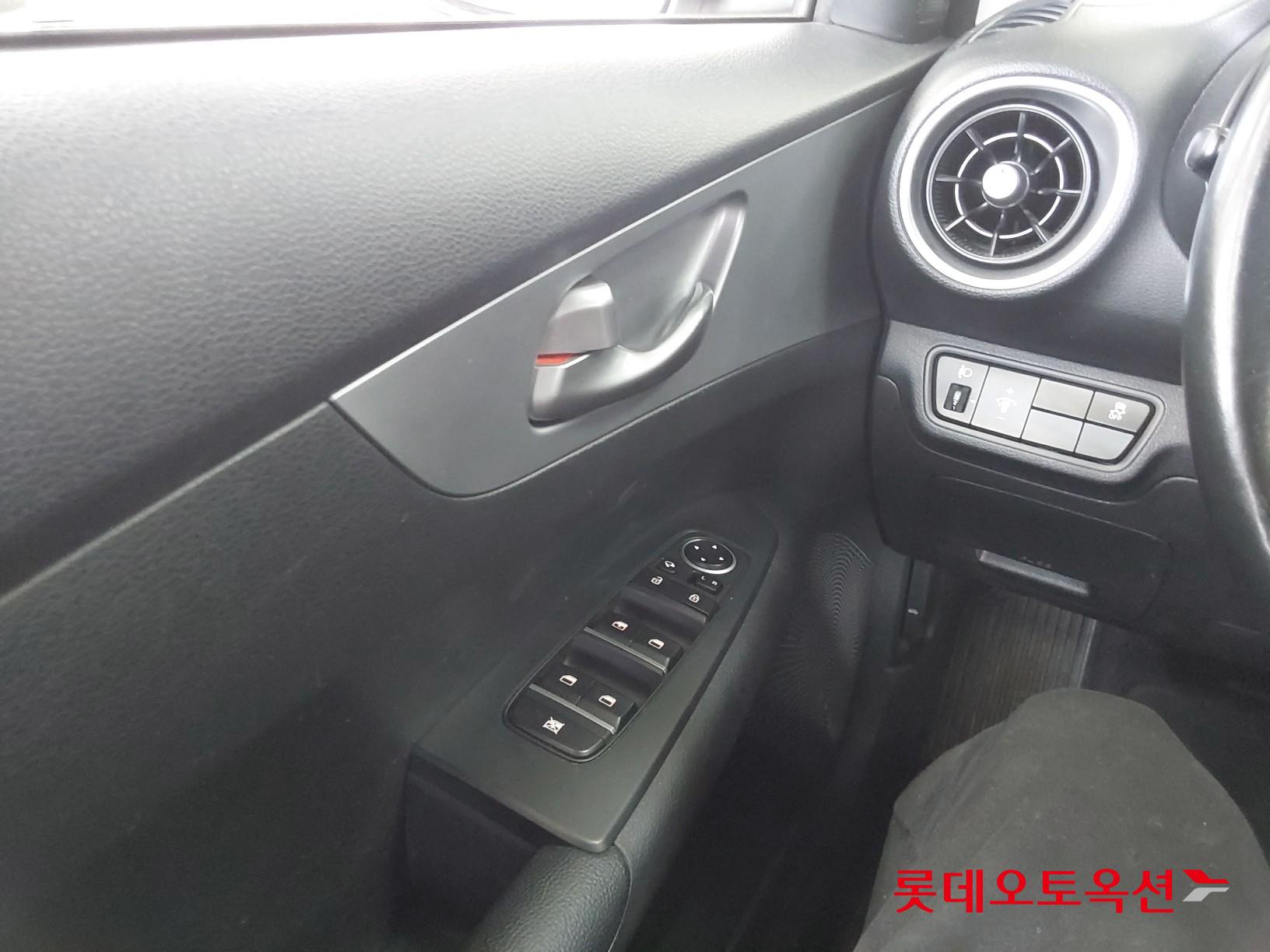 Kia K3 id 3822927 из Кореи 28