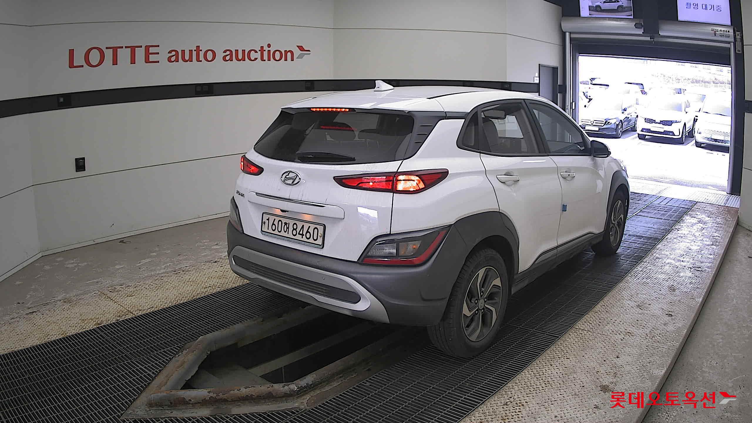 Hyundai Kona Hybrid 2021 Atlas White из Кореи, фото 4