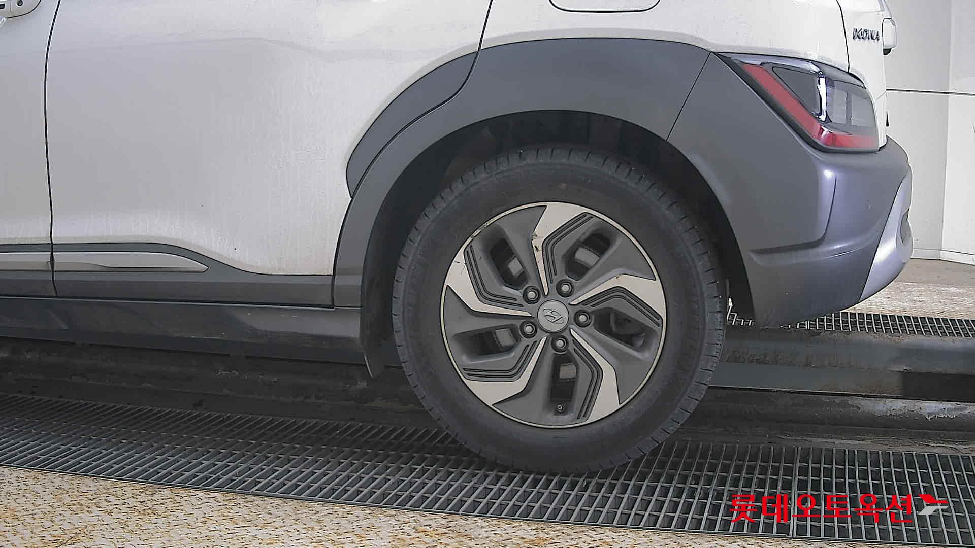 Hyundai Kona Hybrid id 3822848 из Кореи 22