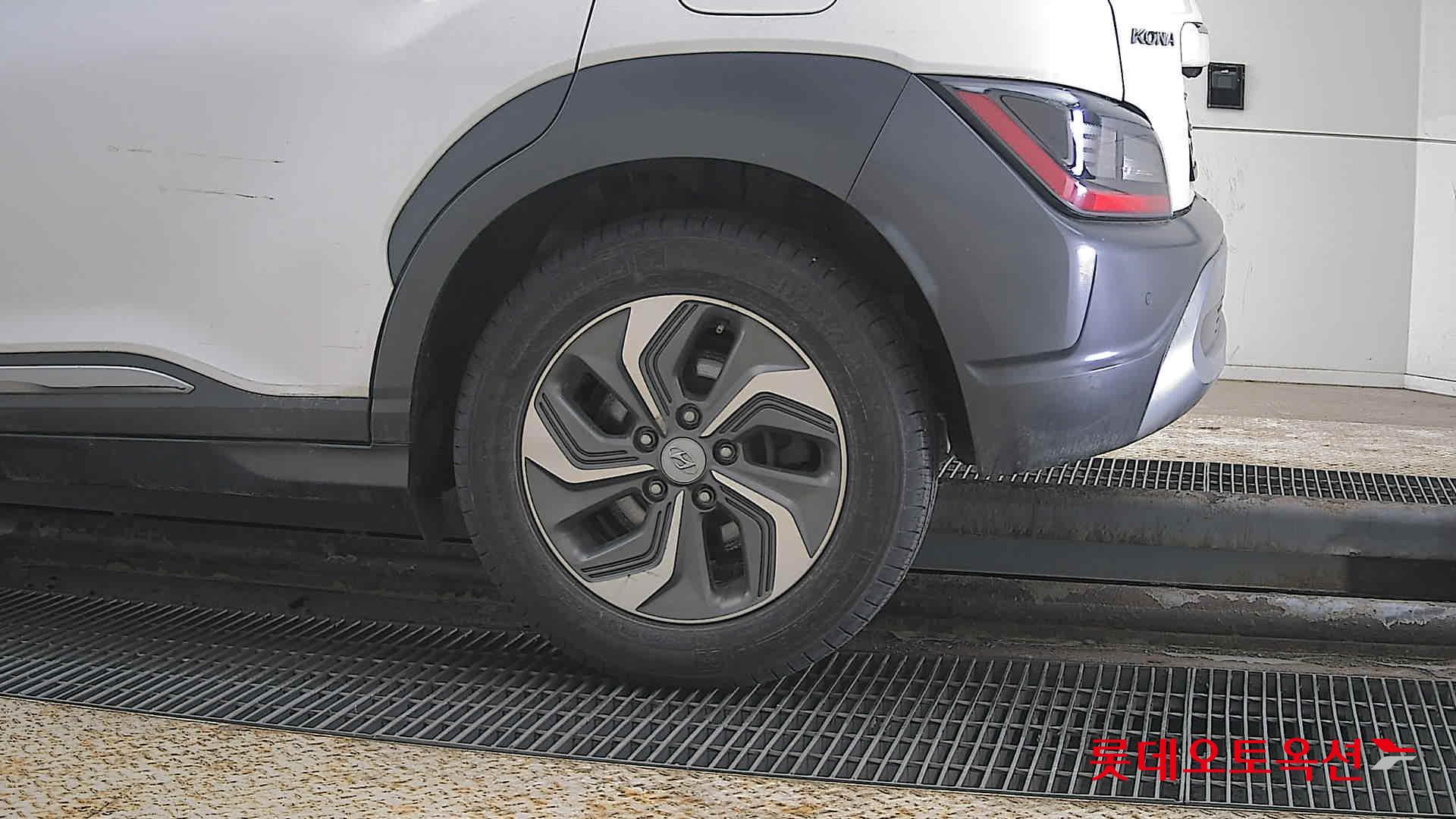 Hyundai Kona Hybrid id 3822882 из Кореи 22