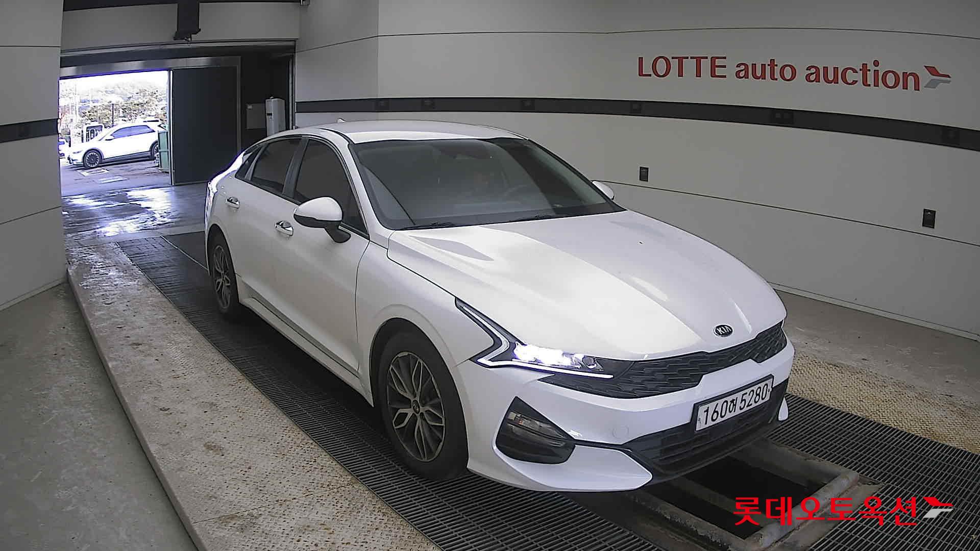 Kia K5 2021 Snow White Pearl (optional) из Кореи, фото 2