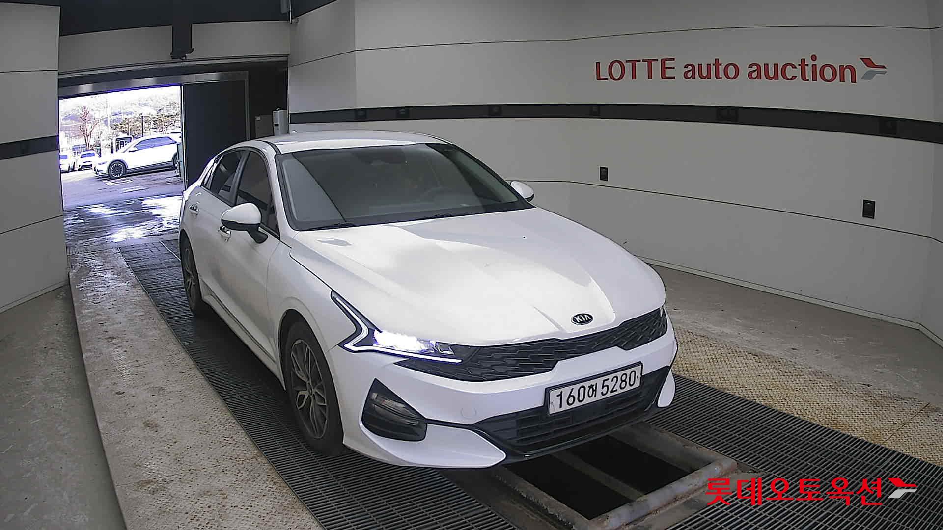 Kia K5 id 3816431 из Кореи 15