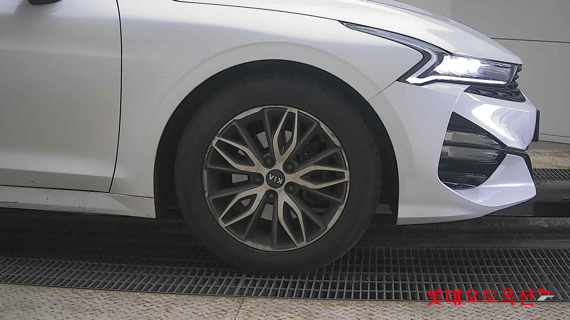 Kia K5 id 3816431 из Кореи 23