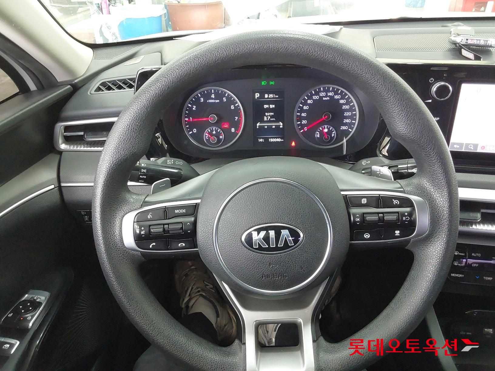 Kia K5 id 3816431 из Кореи 29