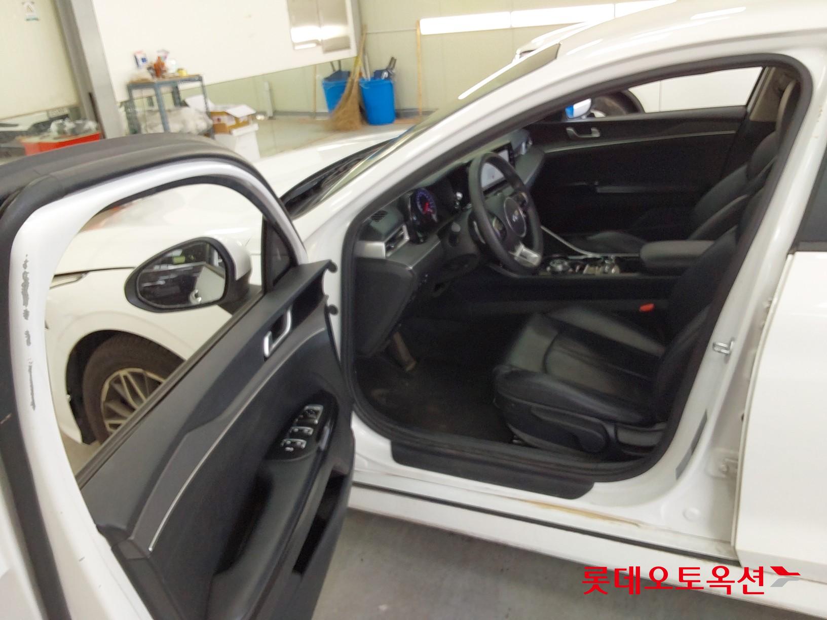 Kia K5 id 3816431 из Кореи 36