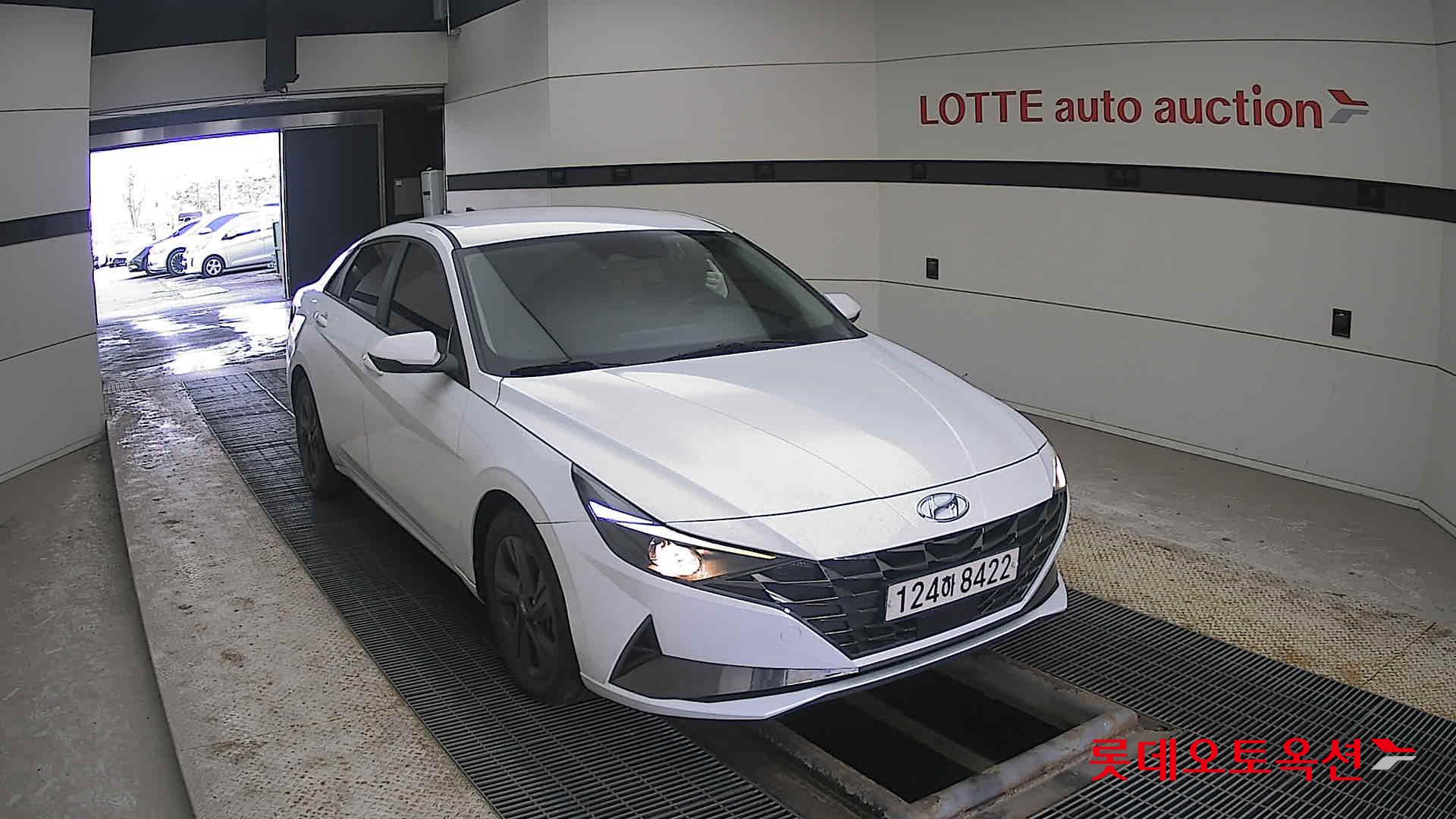 Hyundai Avante Hybrid id 3822828 из Кореи 15