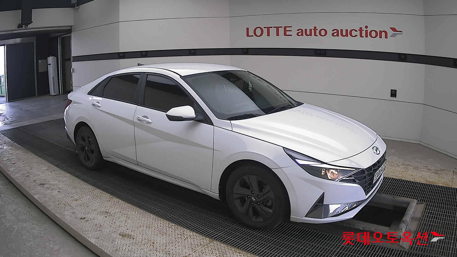 Hyundai Avante Hybrid id 3822828 из Кореи 16