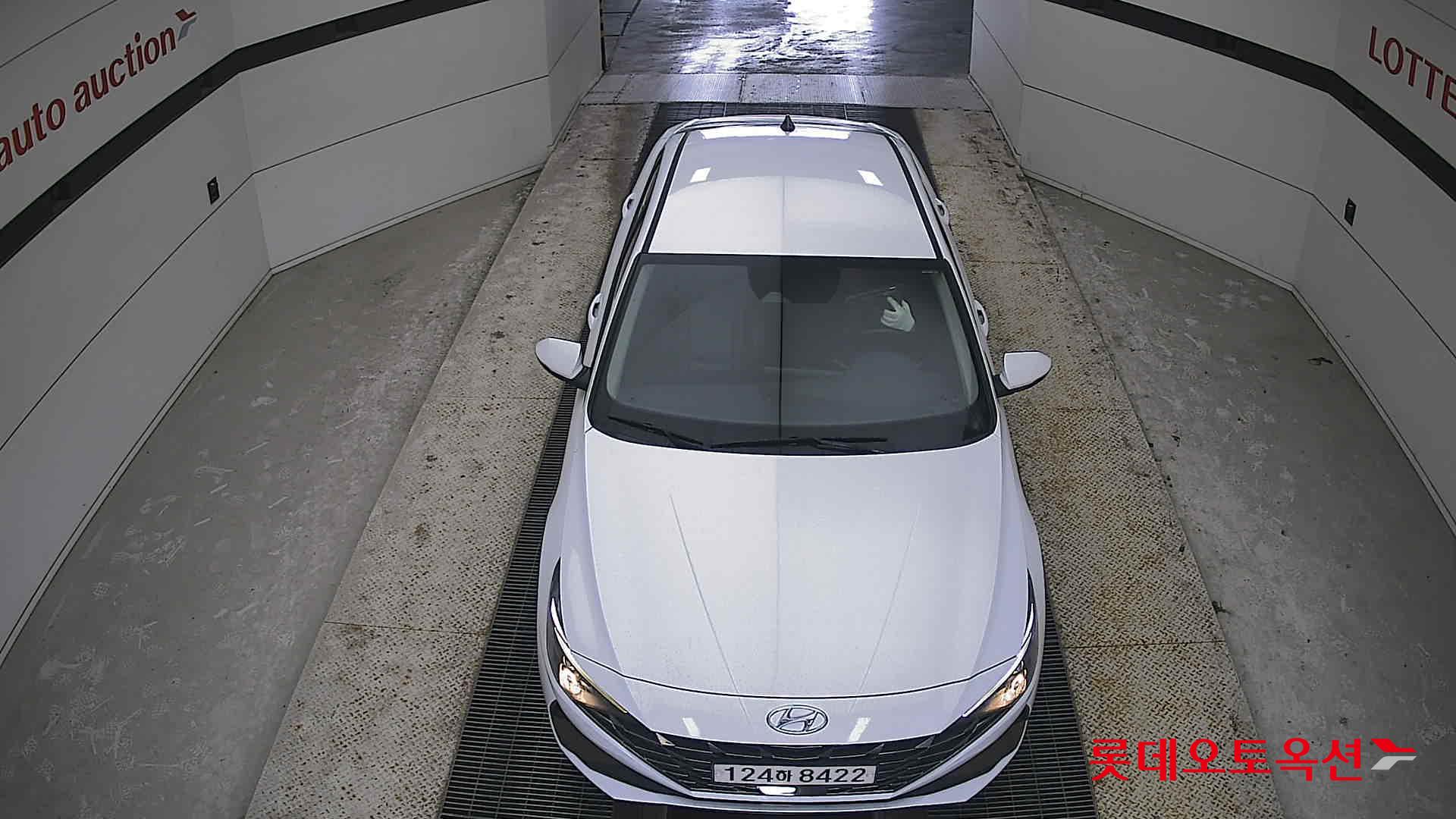 Hyundai Avante Hybrid id 3822828 из Кореи 25