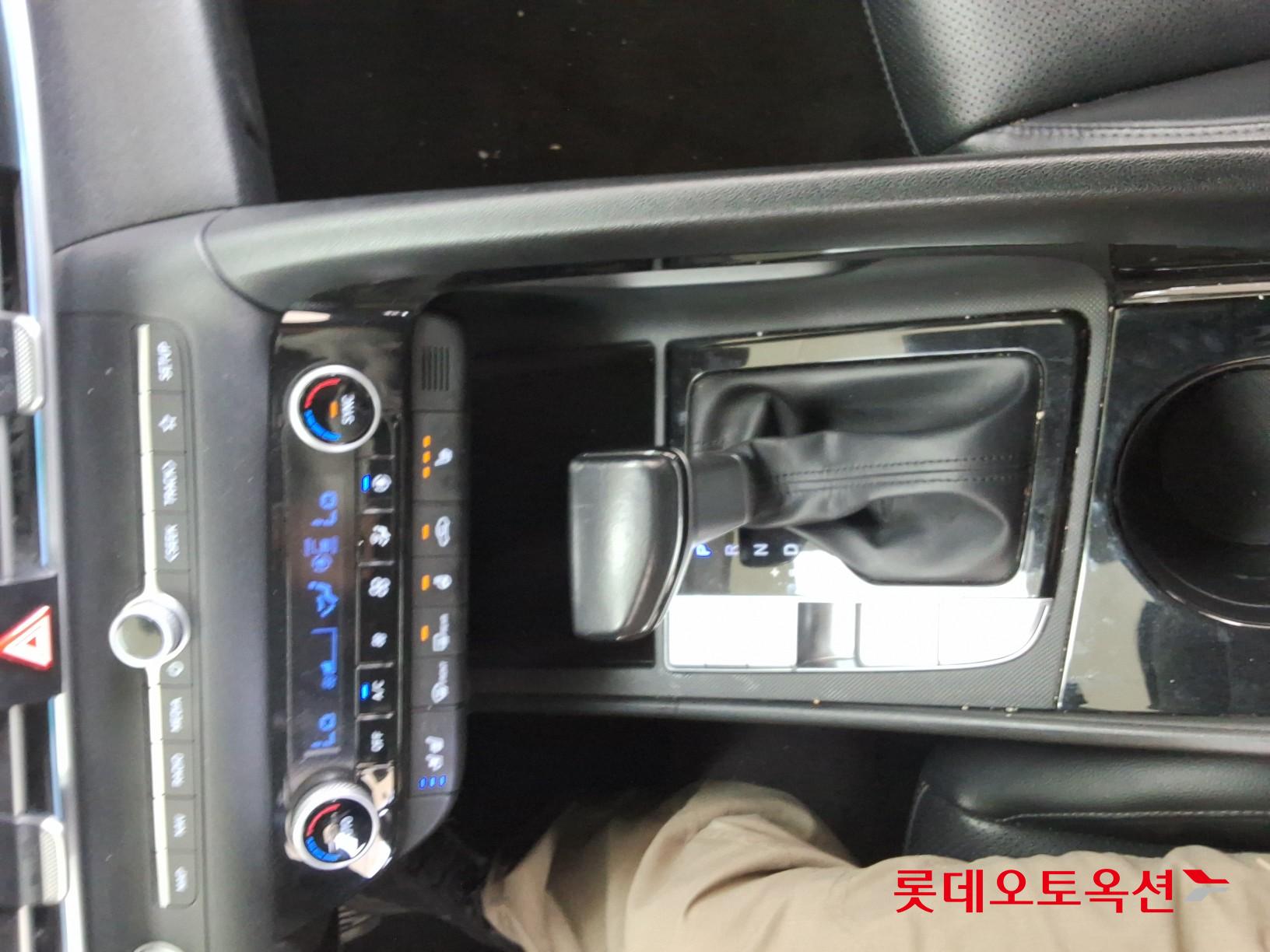 Hyundai Avante Hybrid id 3822828 из Кореи 31