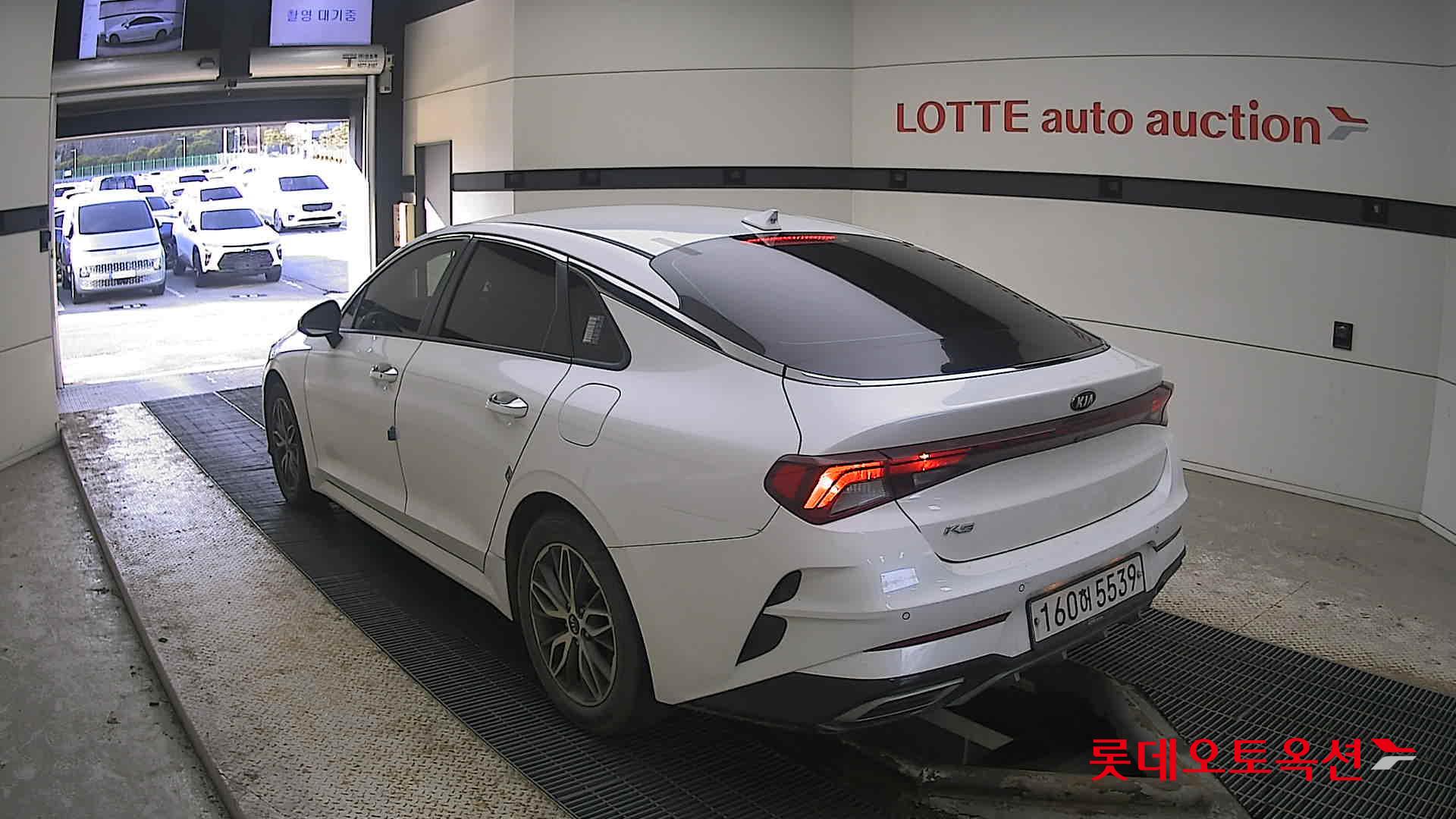 Kia K5 2021 Snow White Pearl (optional) из Кореи, фото 6