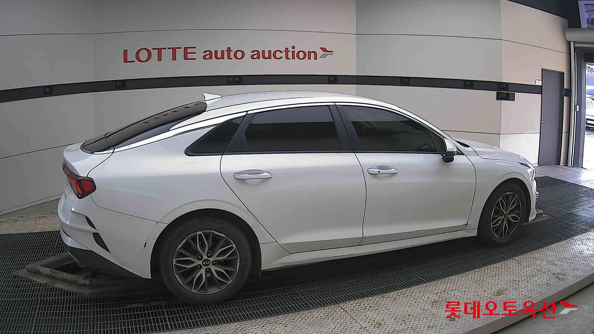 Kia K5 id 3816315 из Кореи 18