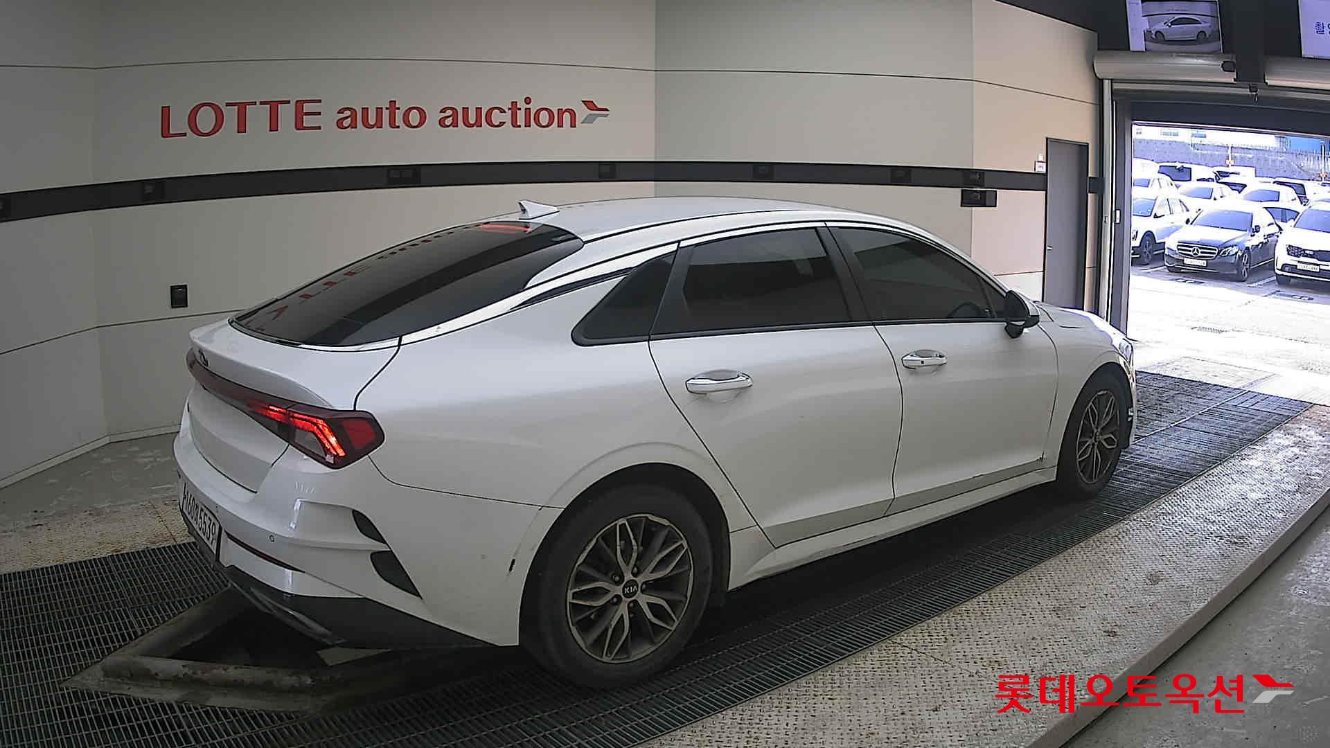 Kia K5 id 3816315 из Кореи 19