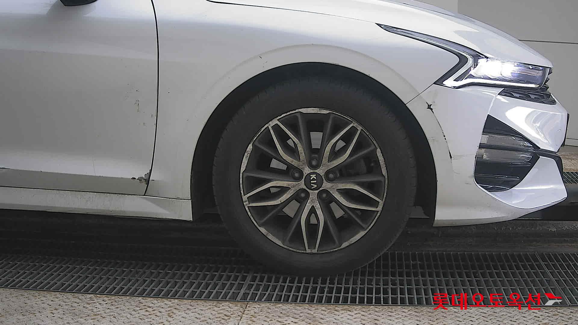 Kia K5 id 3816315 из Кореи 23