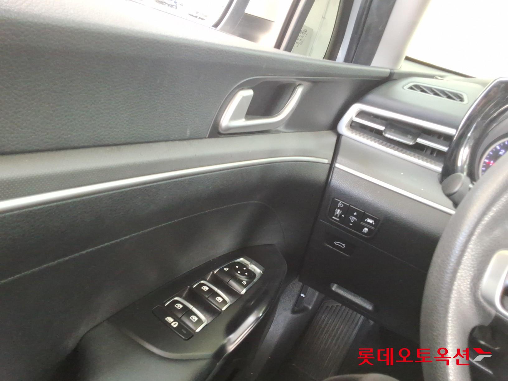 Kia K5 id 3816315 из Кореи 28