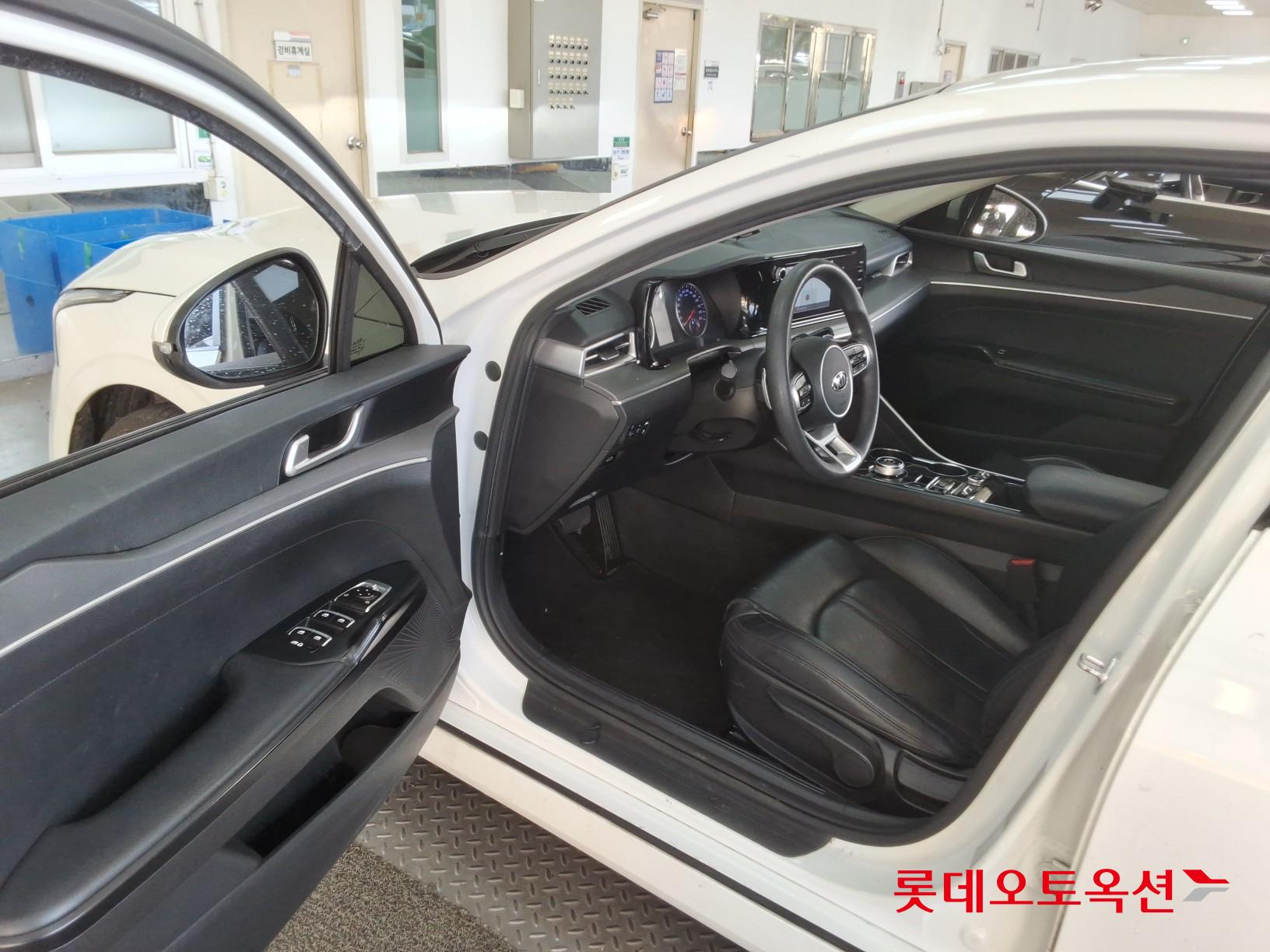 Kia K5 id 3816315 из Кореи 34