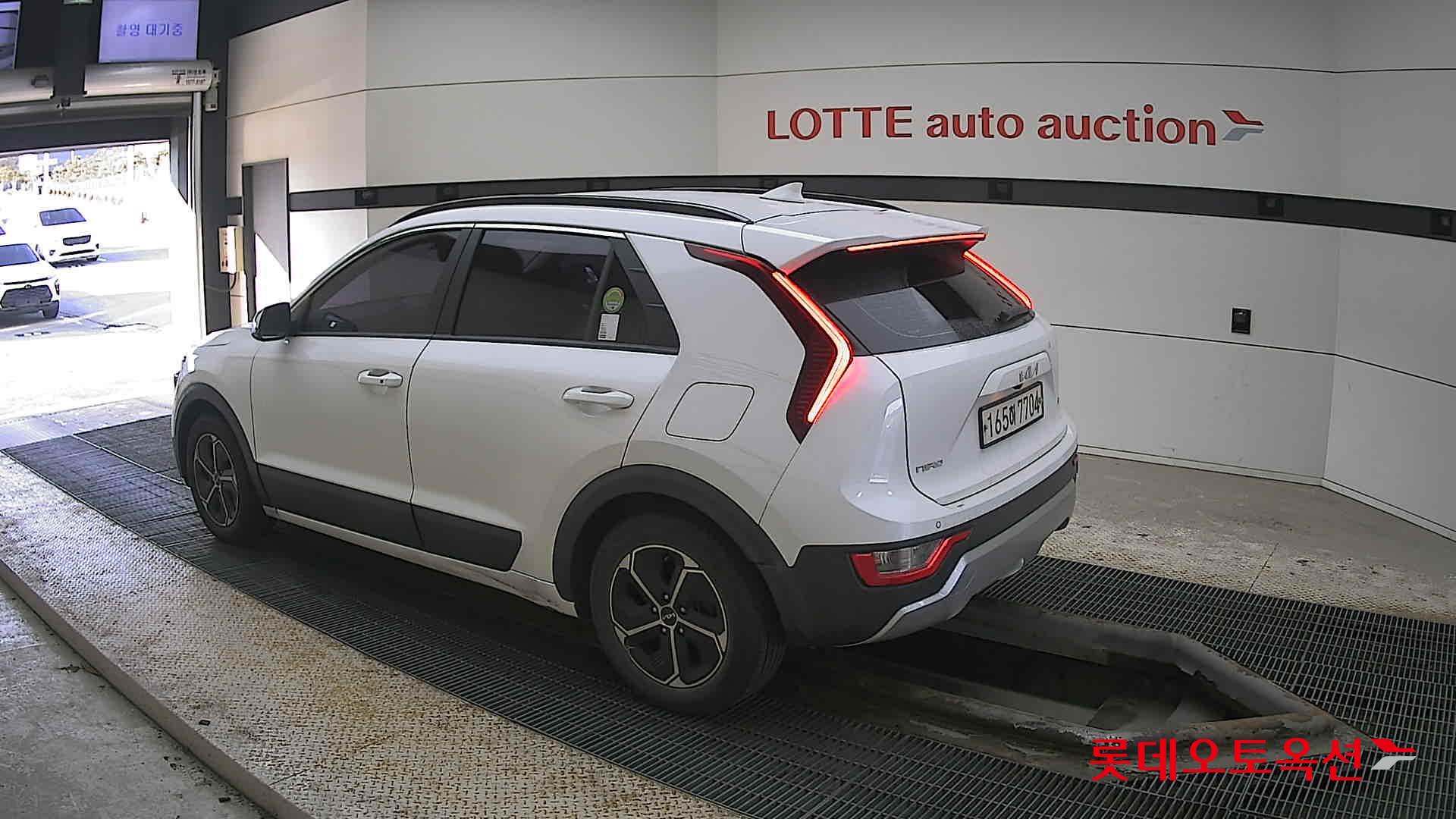 Kia Niro Hybrid id 3816423 из Кореи 10