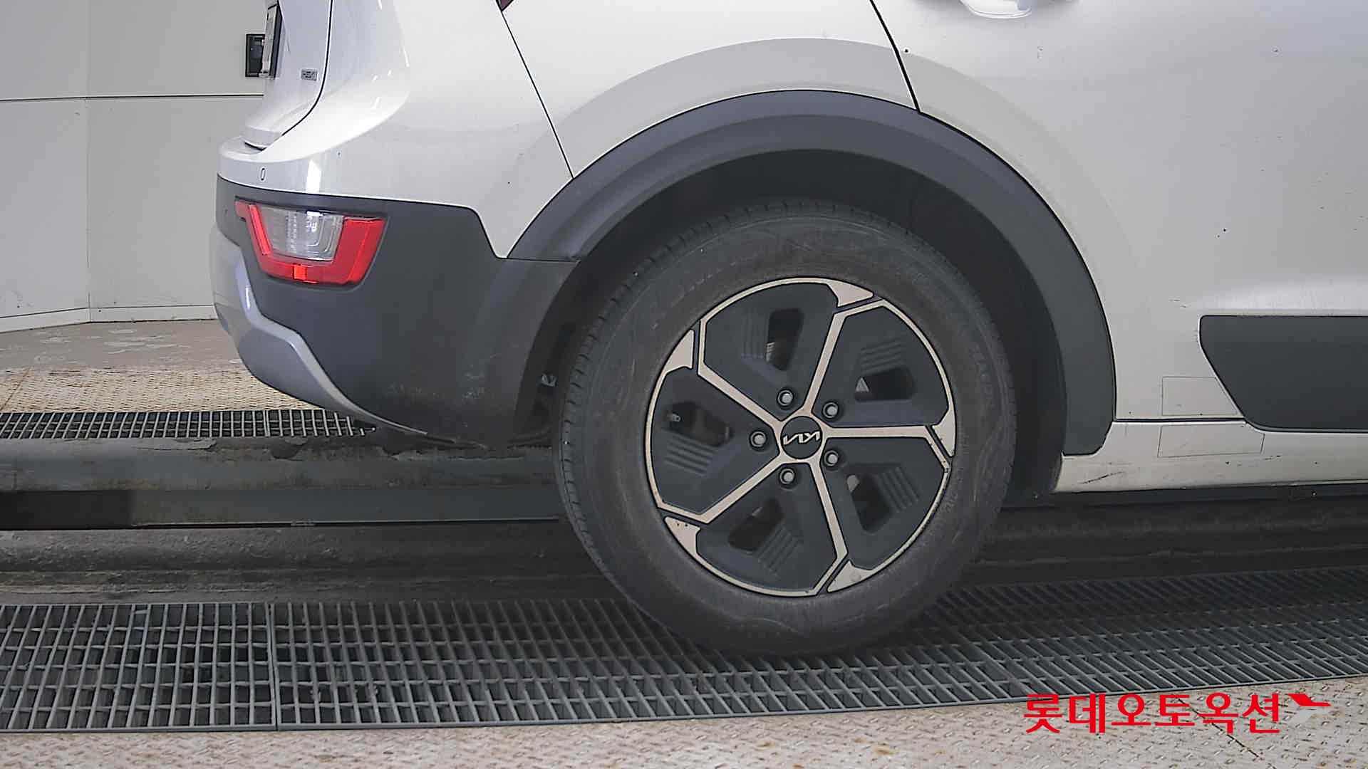 Kia Niro Hybrid id 3816423 из Кореи 24