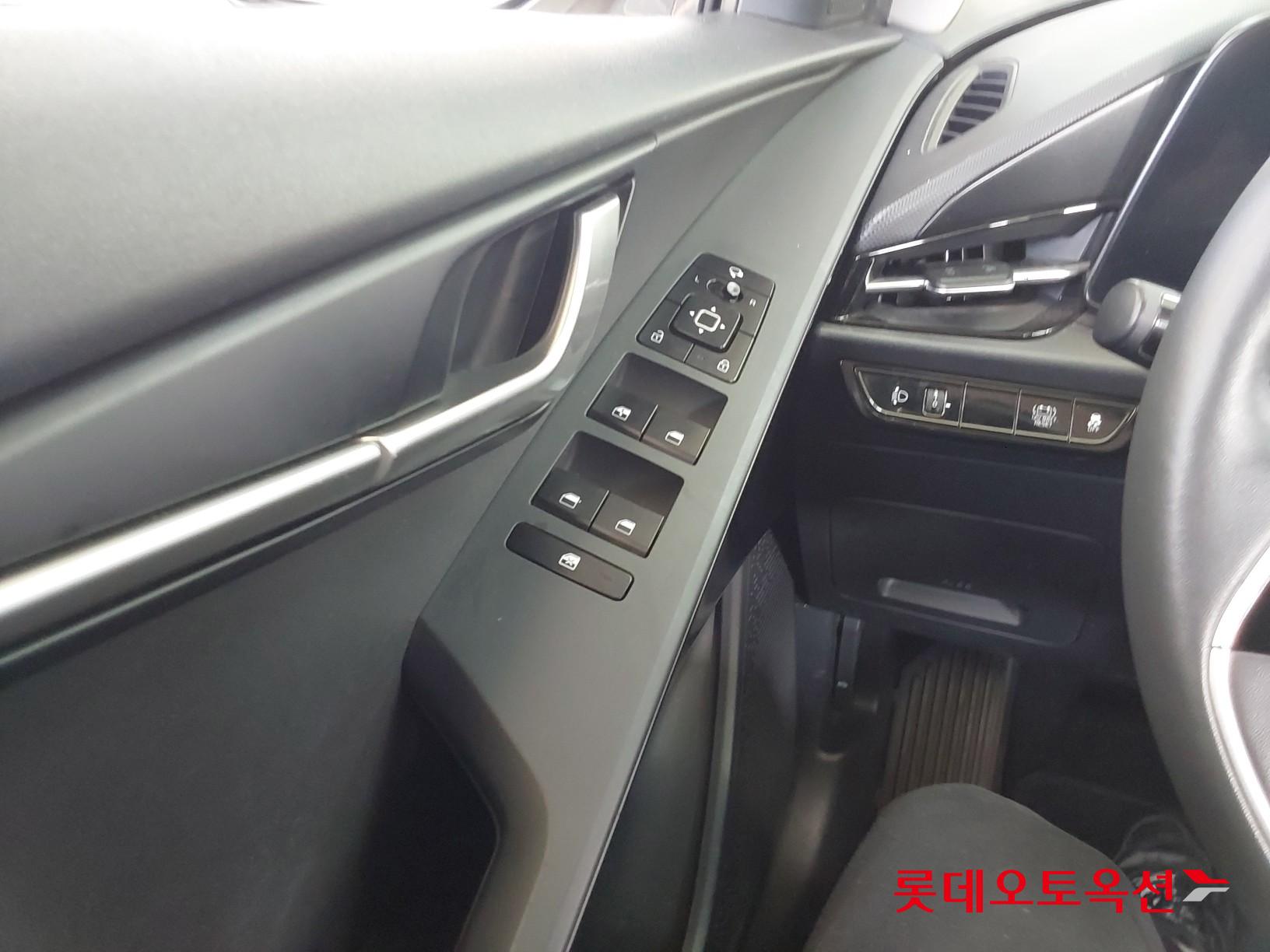 Kia Niro Hybrid id 3816423 из Кореи 28