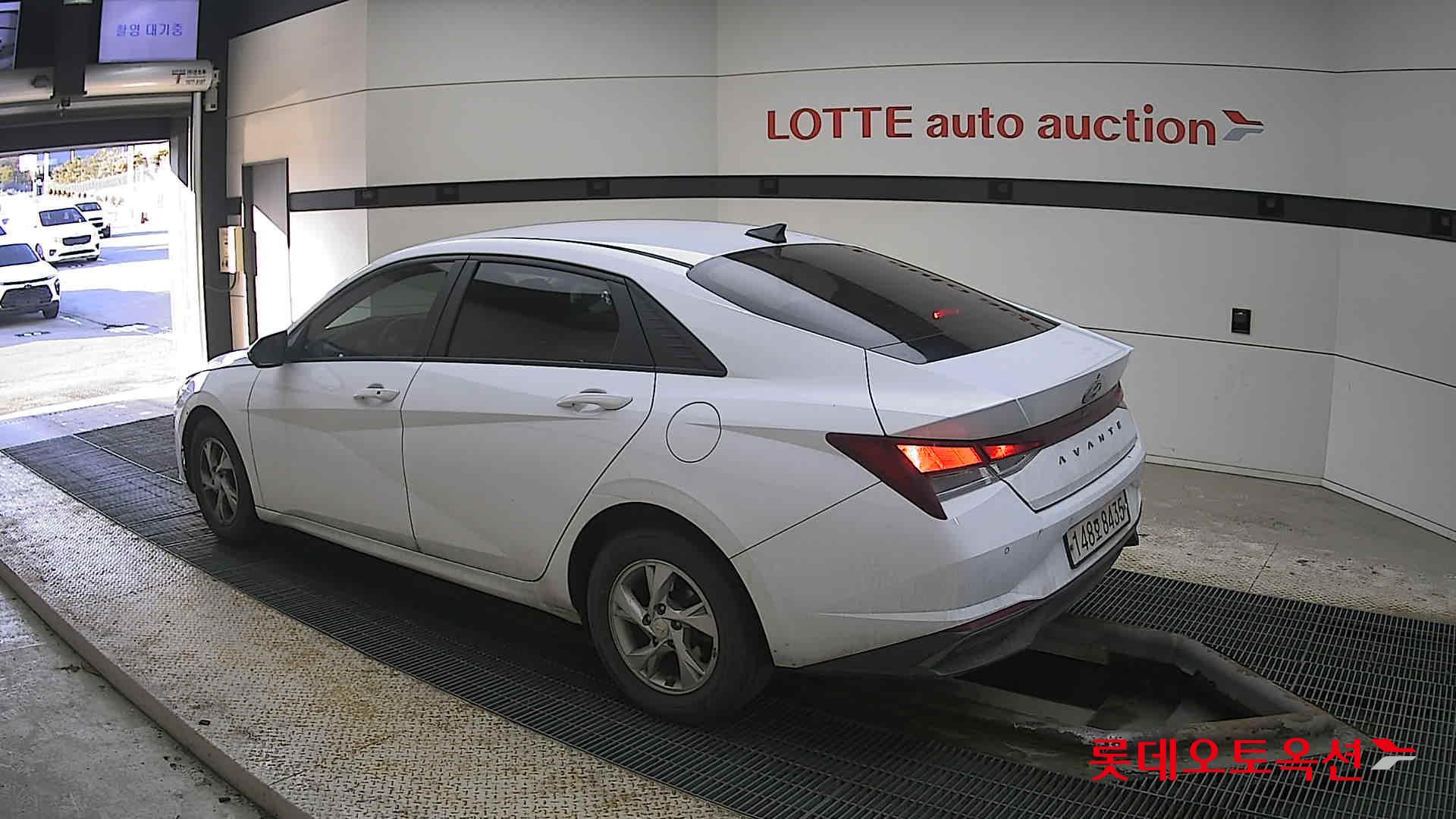 Hyundai Avante id 3822813 из Кореи 10