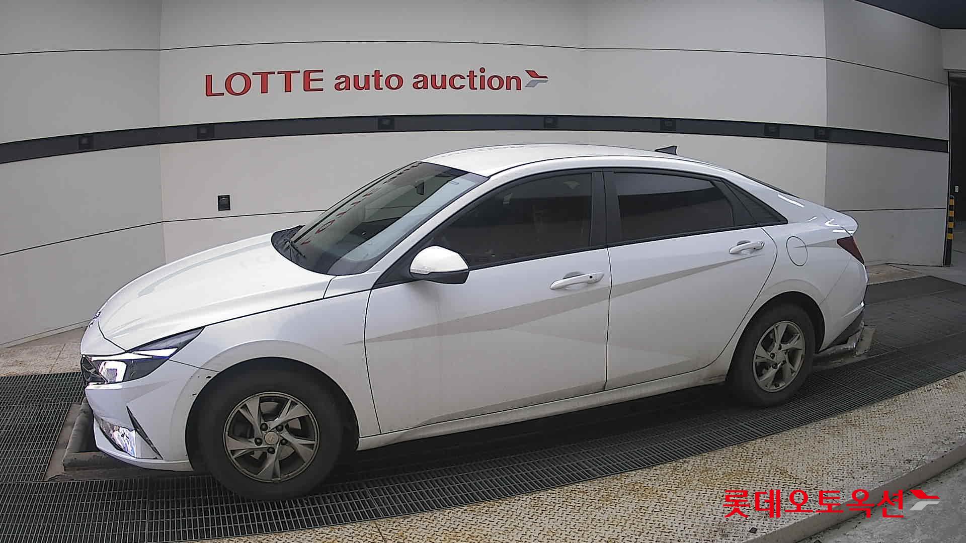 Hyundai Avante id 3822813 из Кореи 12