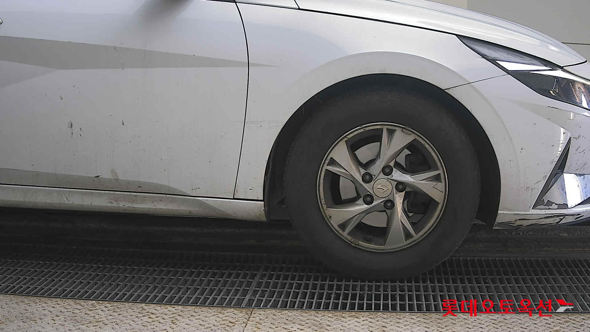 Hyundai Avante id 3822813 из Кореи 23