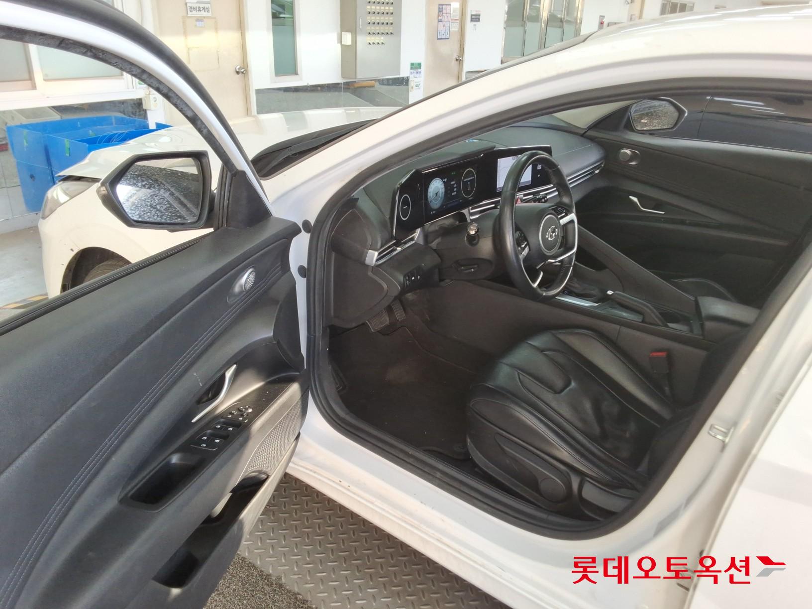 Hyundai Avante id 3822813 из Кореи 34