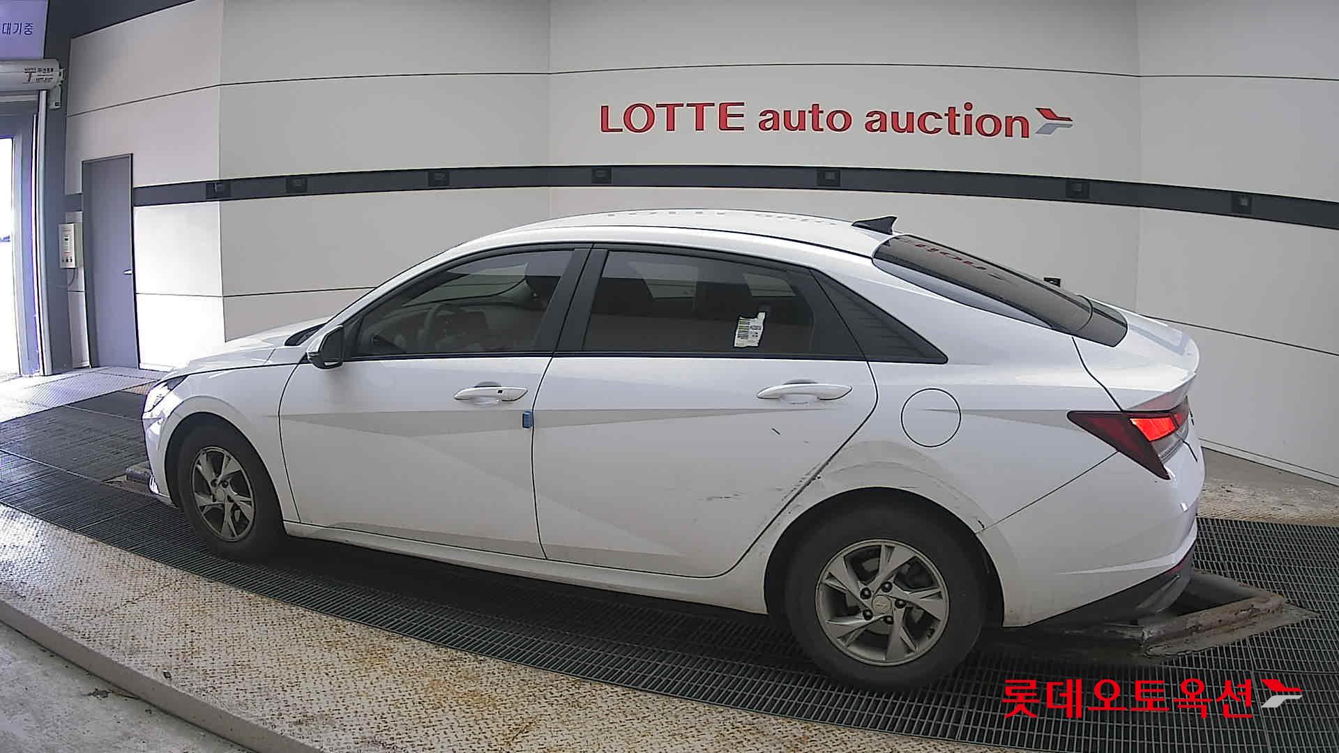 Hyundai Avante id 3822840 из Кореи 11