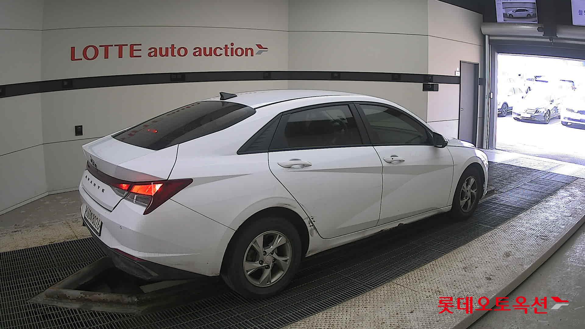 Hyundai Avante id 3822840 из Кореи 19