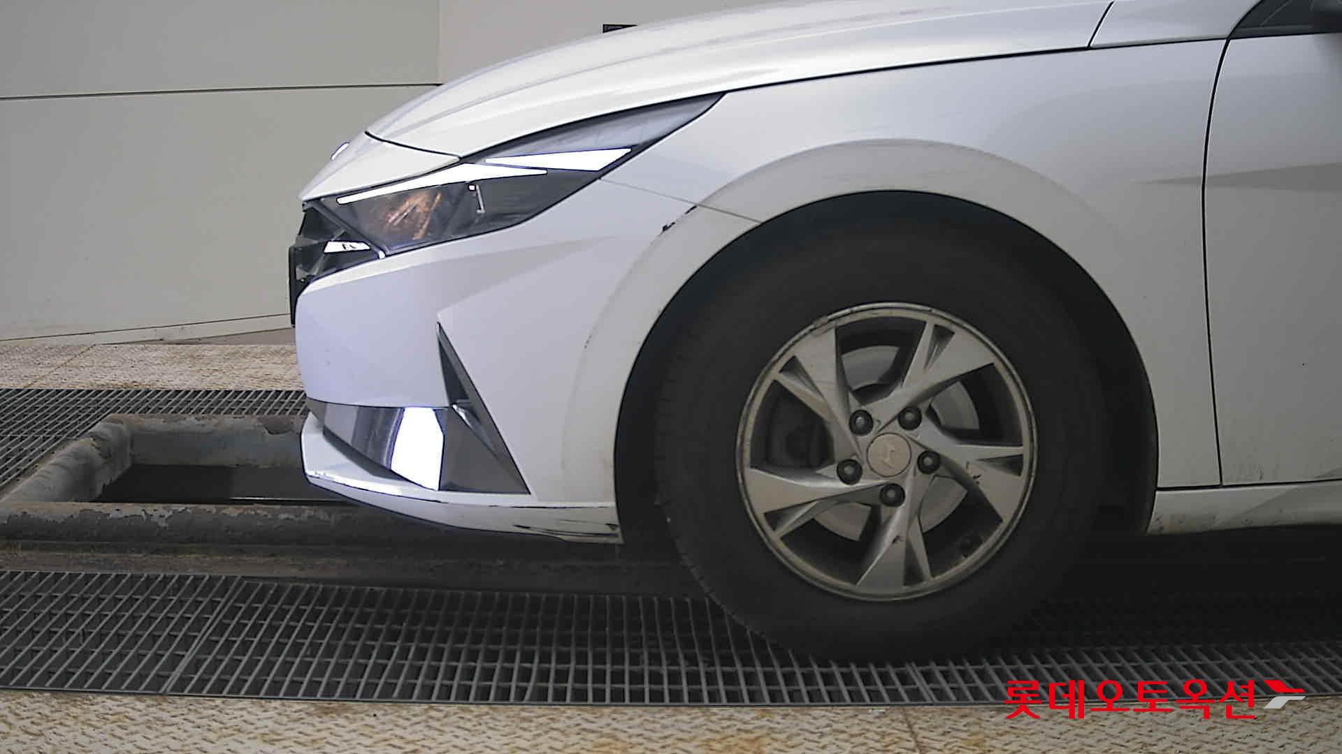 Hyundai Avante id 3822840 из Кореи 21