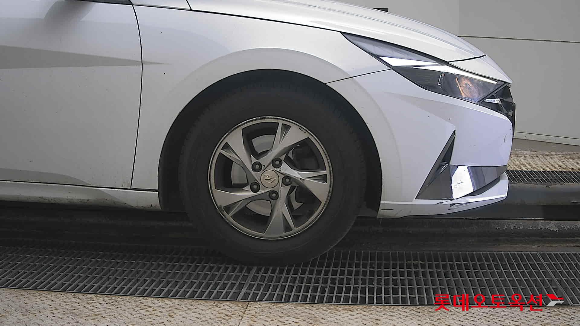 Hyundai Avante id 3822840 из Кореи 23