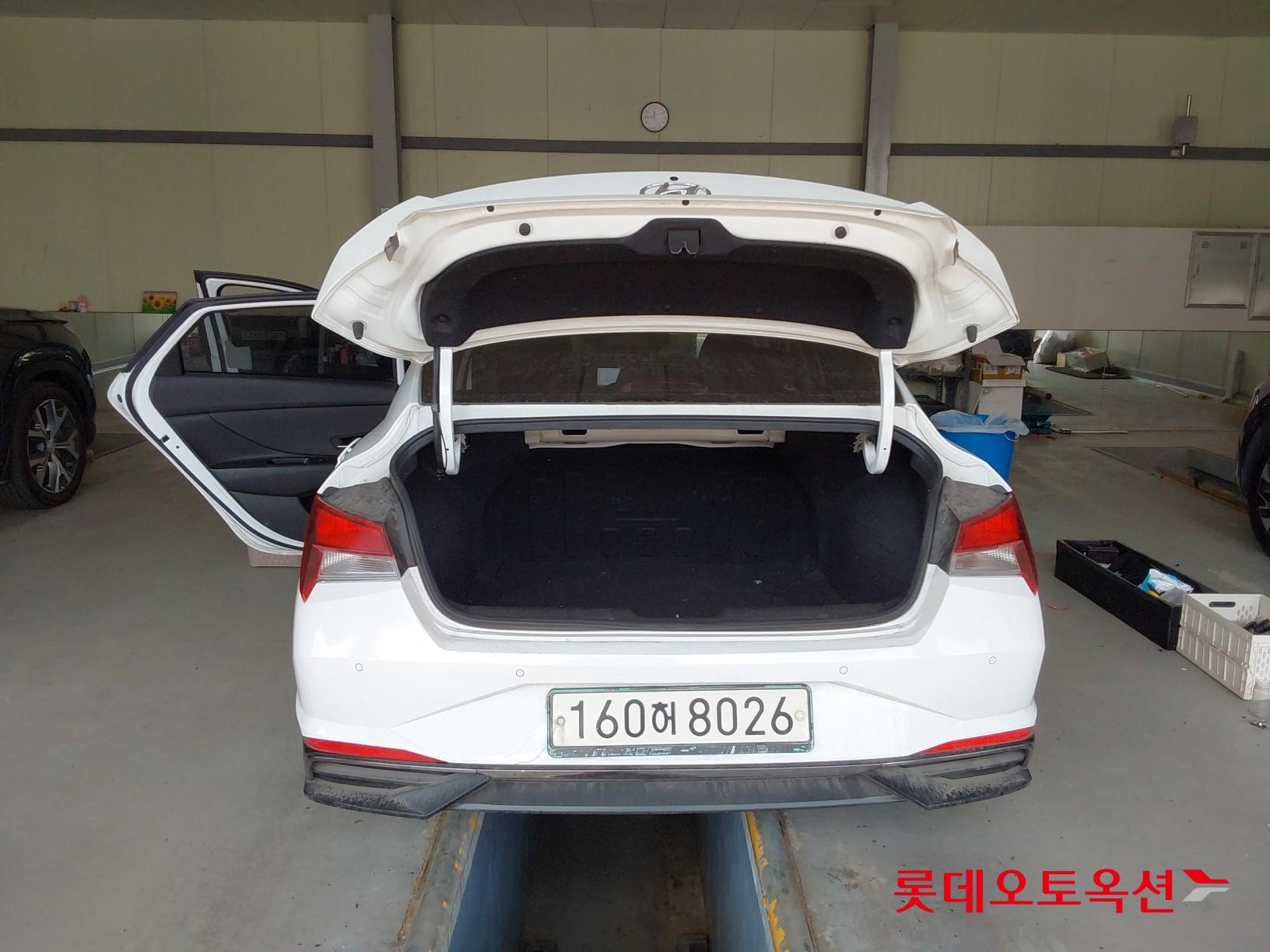 Hyundai Avante id 3822840 из Кореи 38