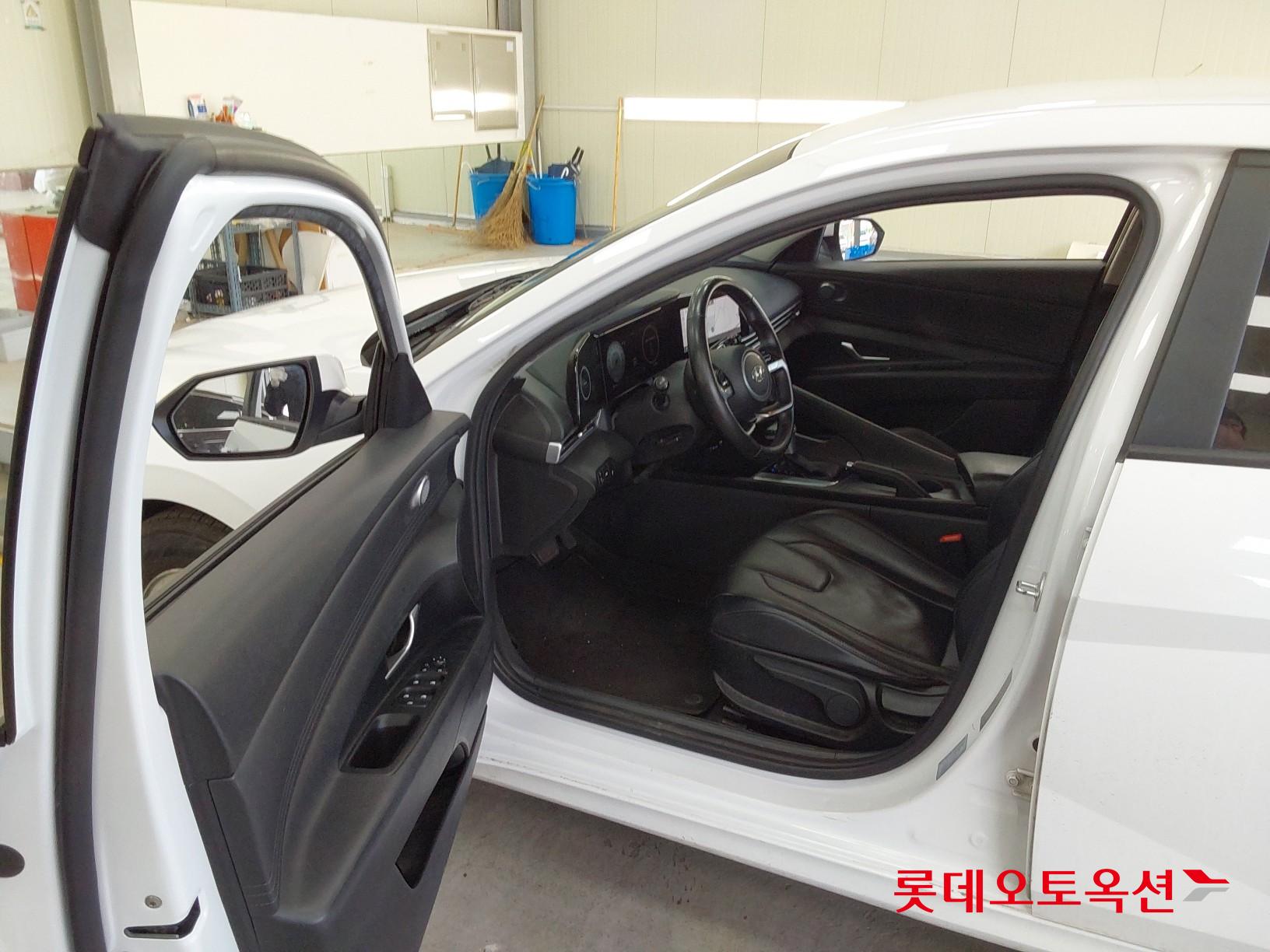 Hyundai Avante id 3816351 из Кореи 36