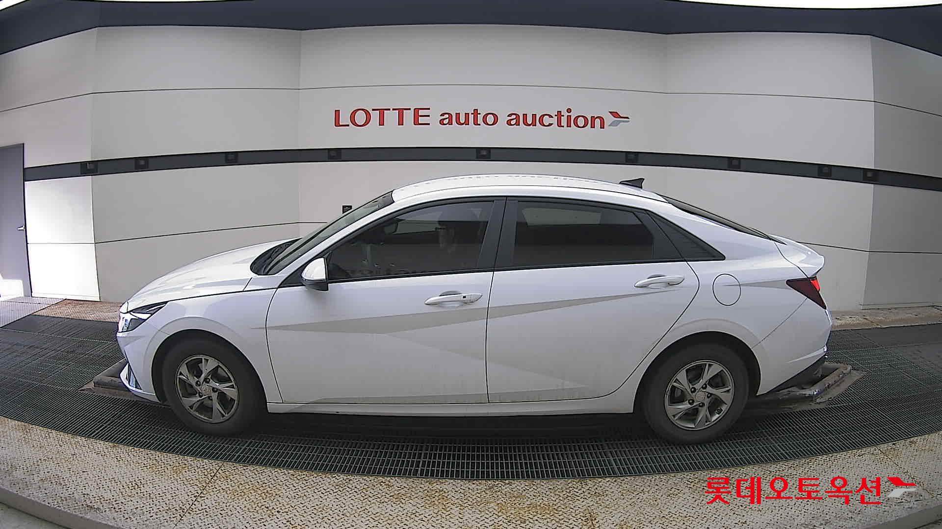 Hyundai Avante id 3816353 из Кореи 7