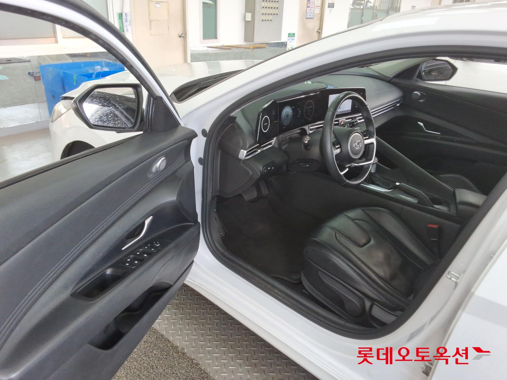 Hyundai Avante id 3816353 из Кореи 34