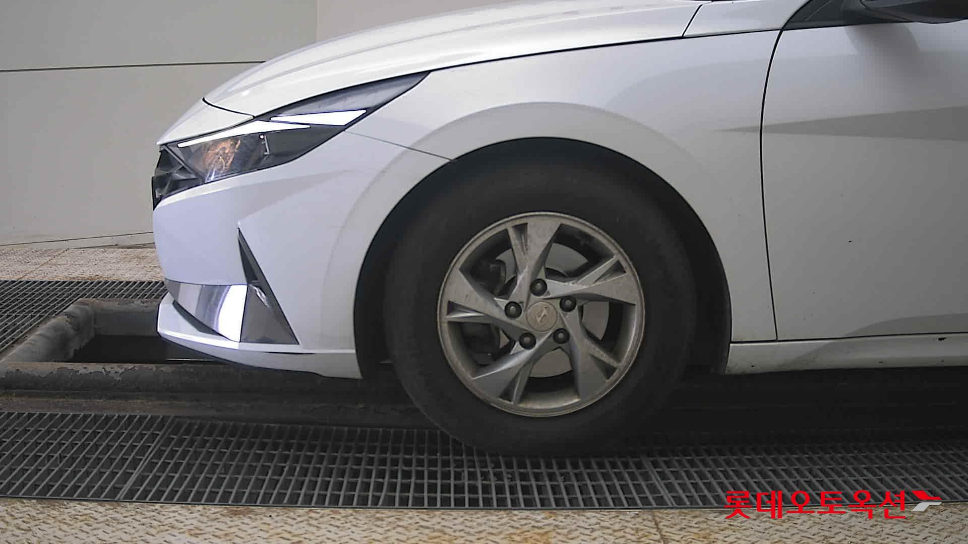 Hyundai Avante id 3822832 из Кореи 21