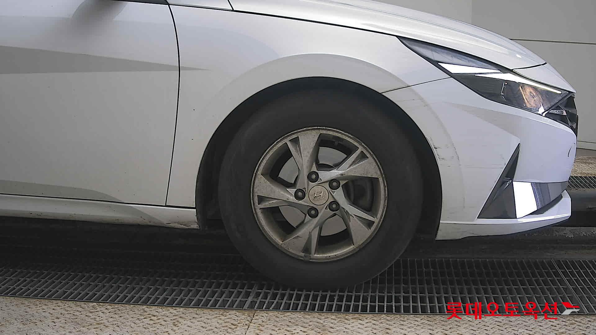 Hyundai Avante id 3822832 из Кореи 23