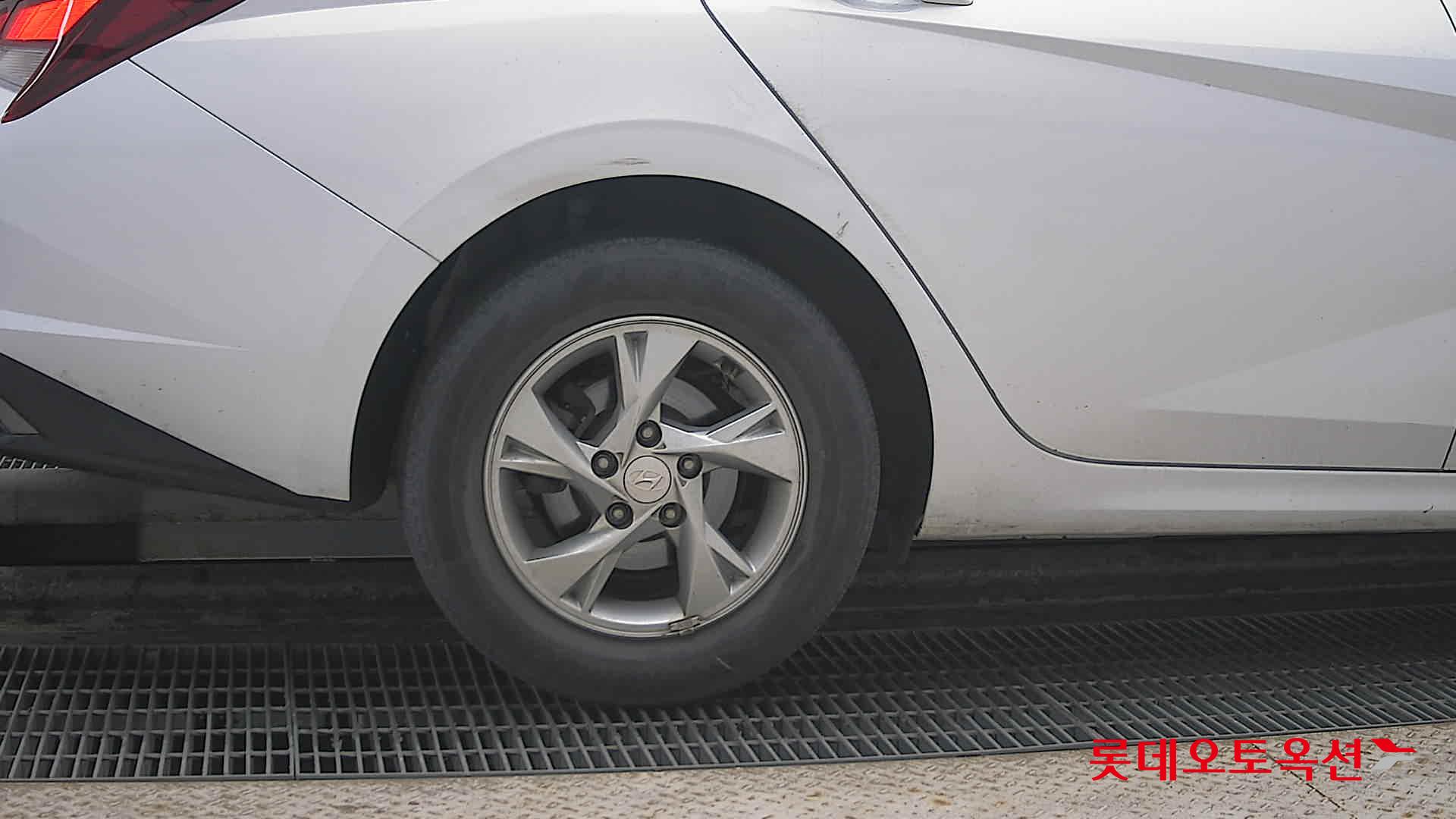 Hyundai Avante id 3822832 из Кореи 24