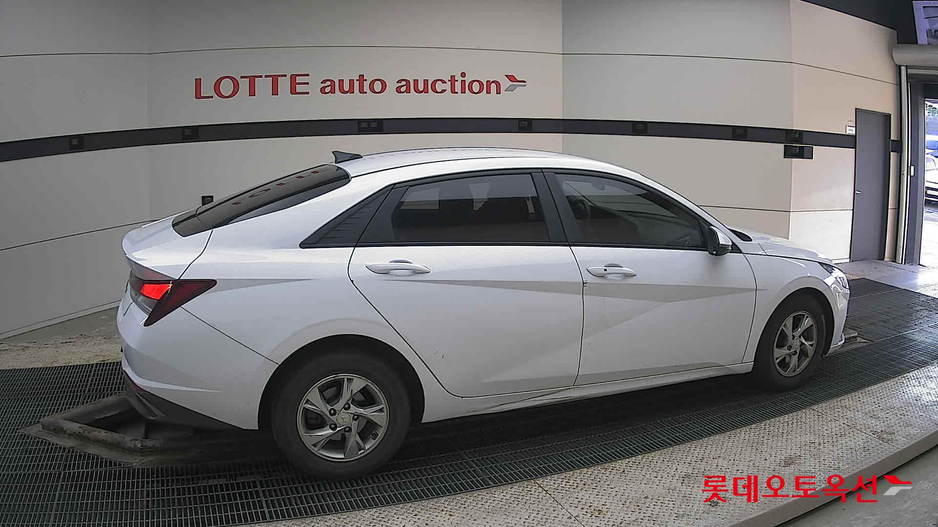 Hyundai Avante id 3822805 из Кореи 18