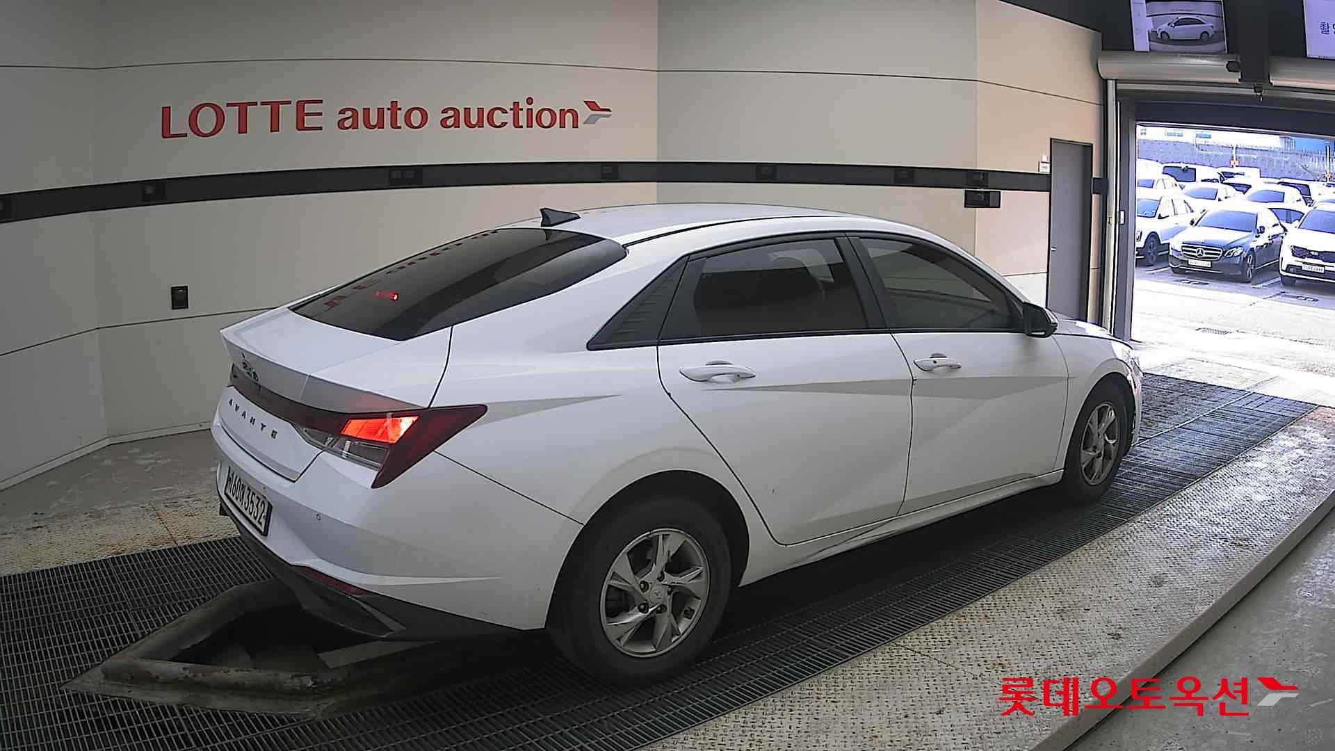 Hyundai Avante id 3822805 из Кореи 19